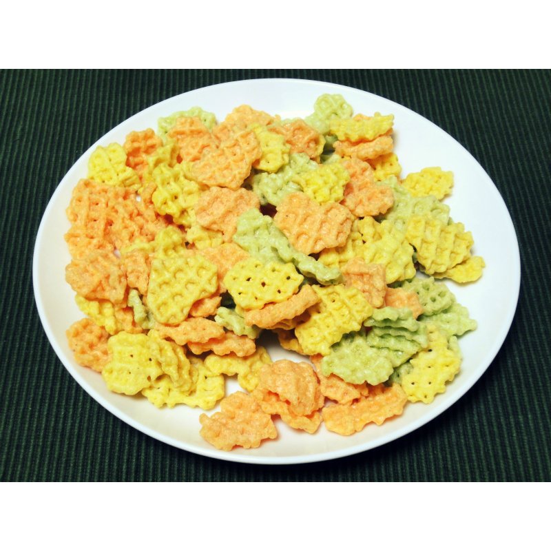 Calbee Vegetaberu Japanese Vegetable Chips - 50g Pack of 6 - Healthy Gluten-Free Snack for Kids & Adults - Perfect for Lunch Boxes, Parties & On-the-Go Snacking