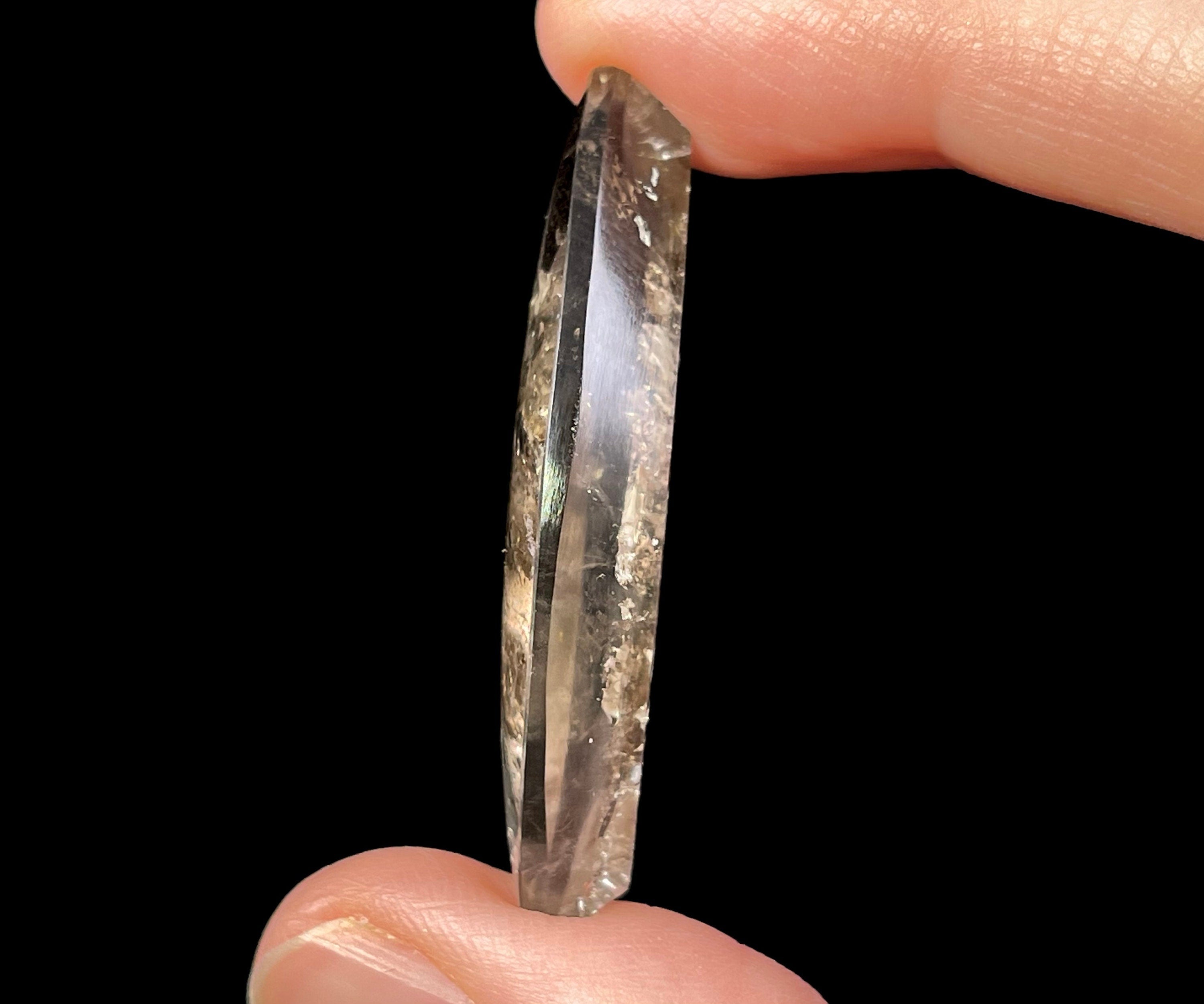 Natural Pink Fire Quartz Crystal Marquise Gemstone for Jewelry Making - Healing Stone for Necklaces, Rings & Bracelets - Perfect for Spiritual Healing, Meditation & Energy Work