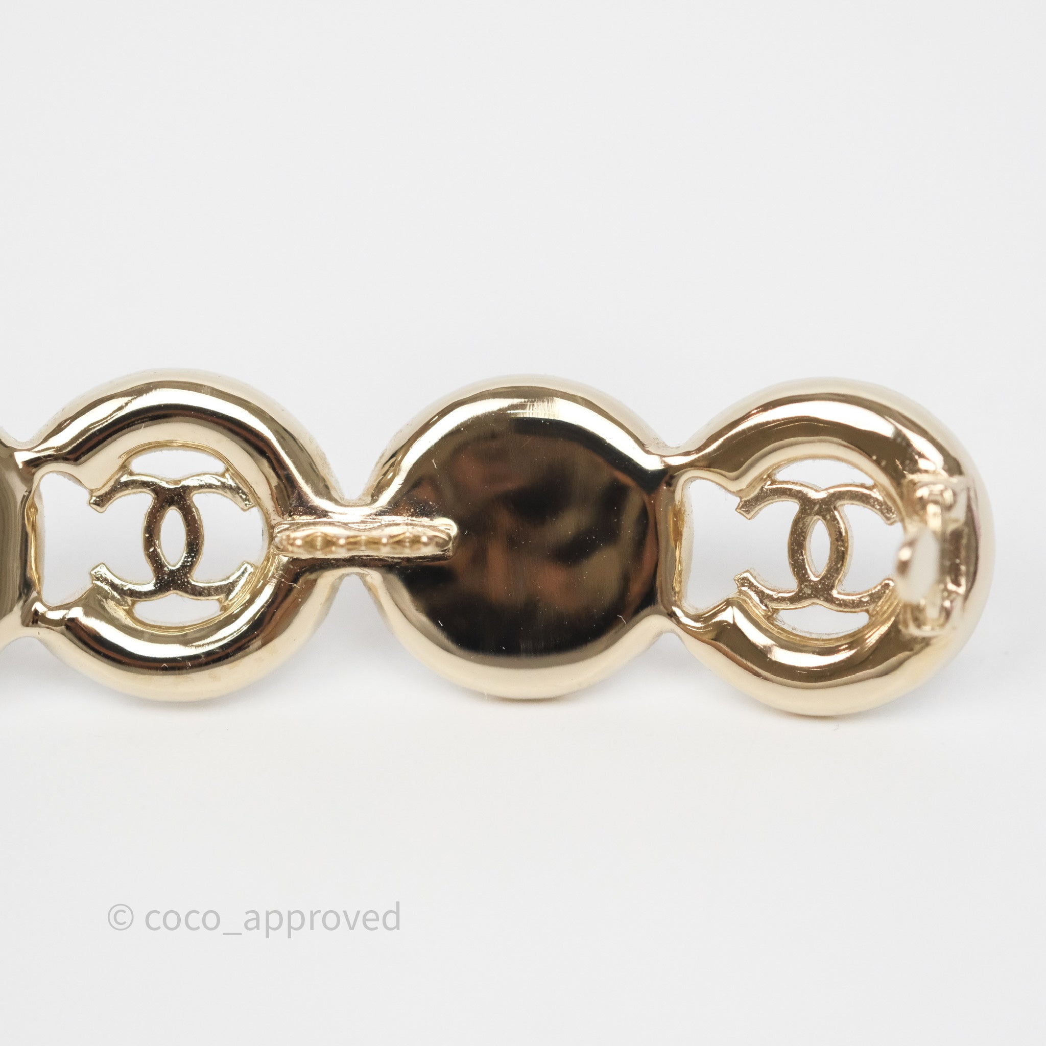 Chanel CC Coco Pearl Hair Clip Gold Tone 21P - Elegant Hair Accessory for Women, Perfect for Parties, Weddings & Special Occasions