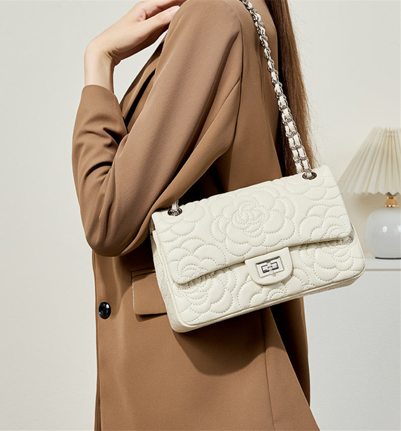 Quilted Chain Shoulder Bag for Women - Fashion Crossbody Purse with Adjustable Strap, Perfect for Work, Travel & Evening Out