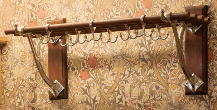 Hatthylla Sekelskifte Nickel & Oak 115 cm - Stylish Modern Coat Rack for Entryway, Hallway, or Bedroom Organization