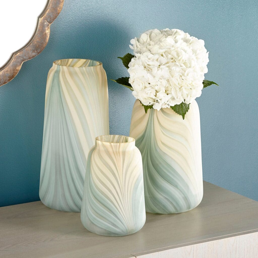 Cyan Design 09532 Hearts of Palm Vase - Yellow and Green Medium Size - Perfect for Home Decor, Wedding Centerpieces & Boho Chic Interiors