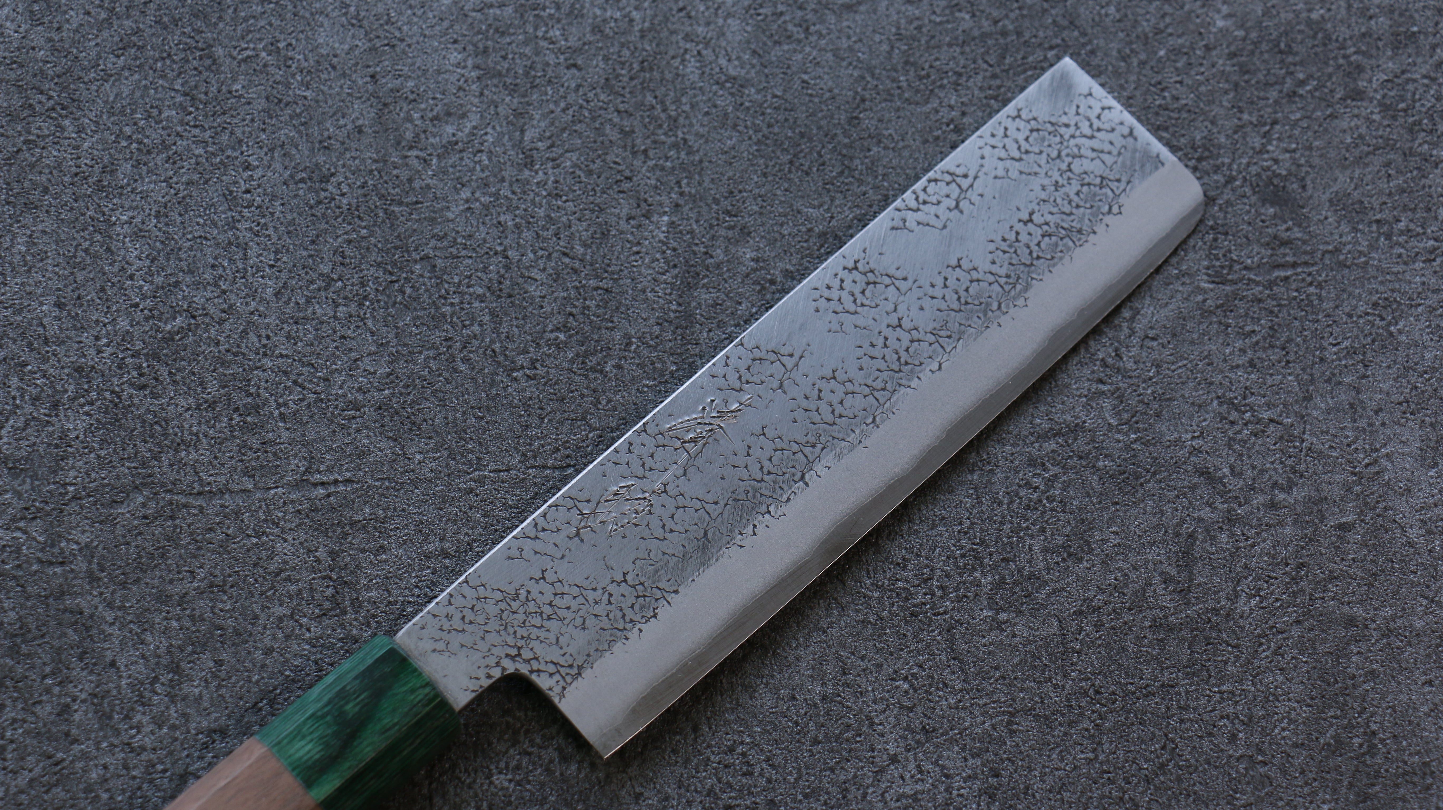 Premium Seisuke Blue Super Hammered Nakiri Knife 165mm - Japanese Chef Knife with Walnut & Double Green Pakka Wood Handle - Perfect for Slicing Vegetables, Herbs & Sushi Preparation