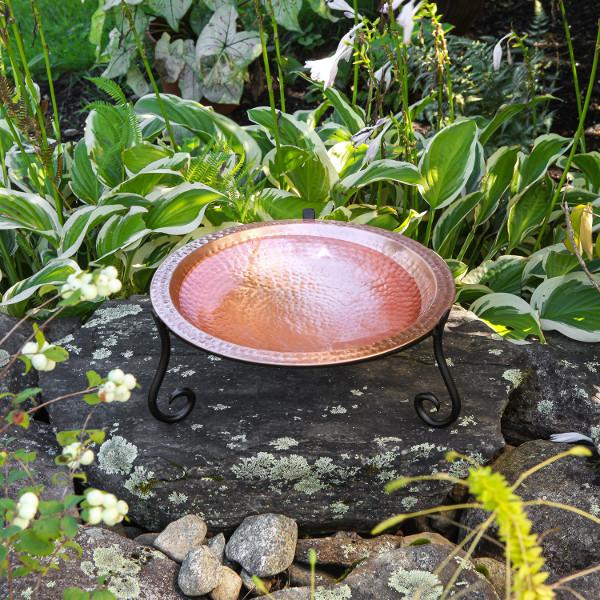 Handmade Hammered Solid Copper Birdbath for Garden - Outdoor Decorative Bird Bath with Rustic Patina Finish - Perfect for Attracting Birds to Your Backyard, Patio or Garden Decor