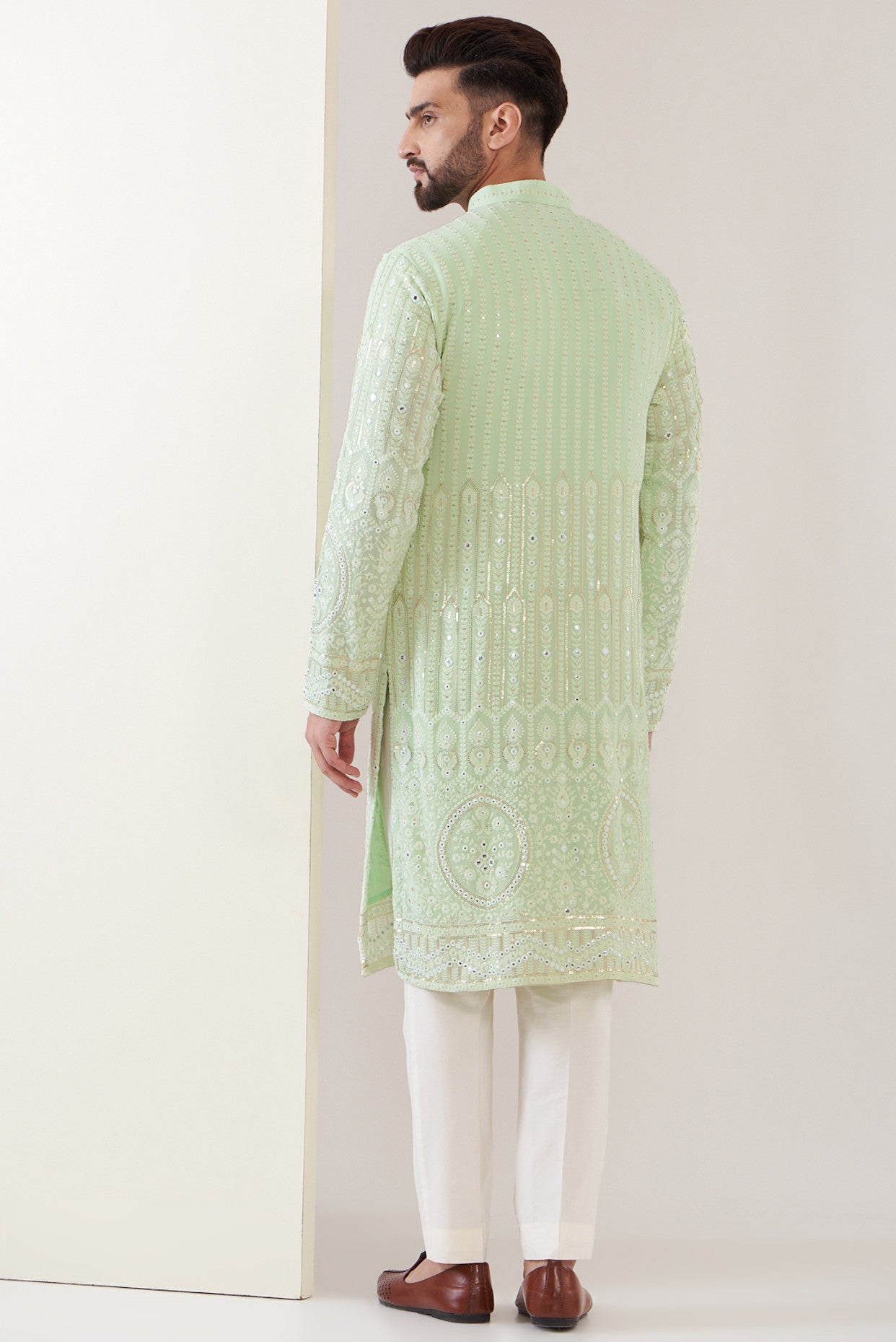 Light Green Embroidered Kurta for Women - Elegant Traditional Indian Tunic - Perfect for Festivals, Weddings & Casual Wear