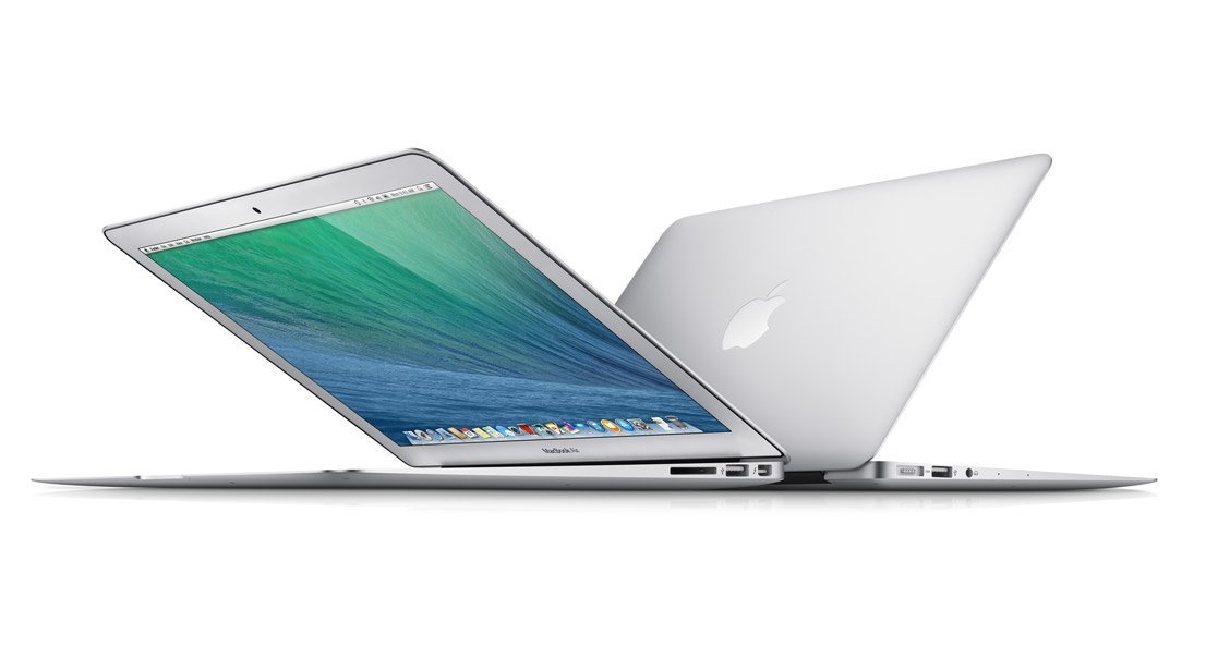 Refurbished Apple MacBook Air 11-inch (Early 2014) - Intel Core i5 1.4GHz, 4GB RAM, 128GB SSD - Lightweight Laptop for Students, Business & Travel