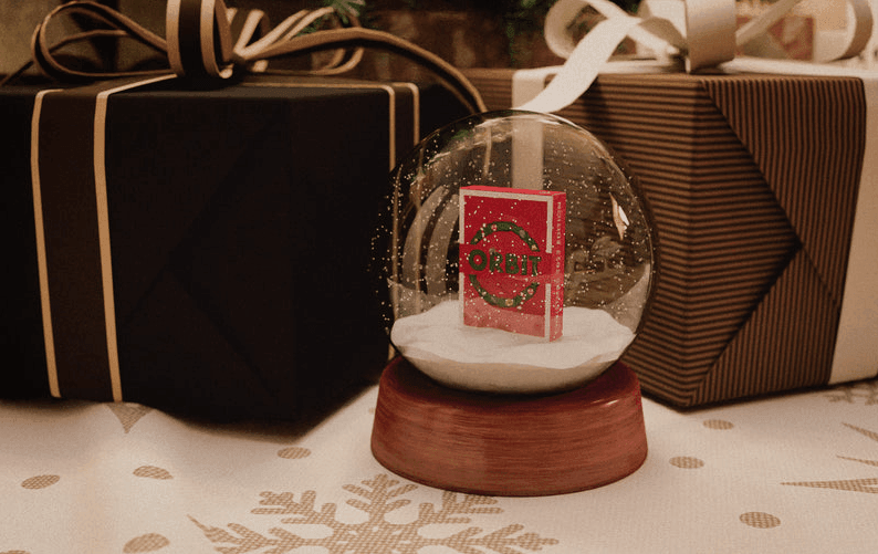 Orbit Christmas V2 Playing Cards - Premium Holiday-Themed Deck for Card Games, Magic Tricks & Collectors | Perfect for Christmas Gifts, Family Game Nights & Poker Parties