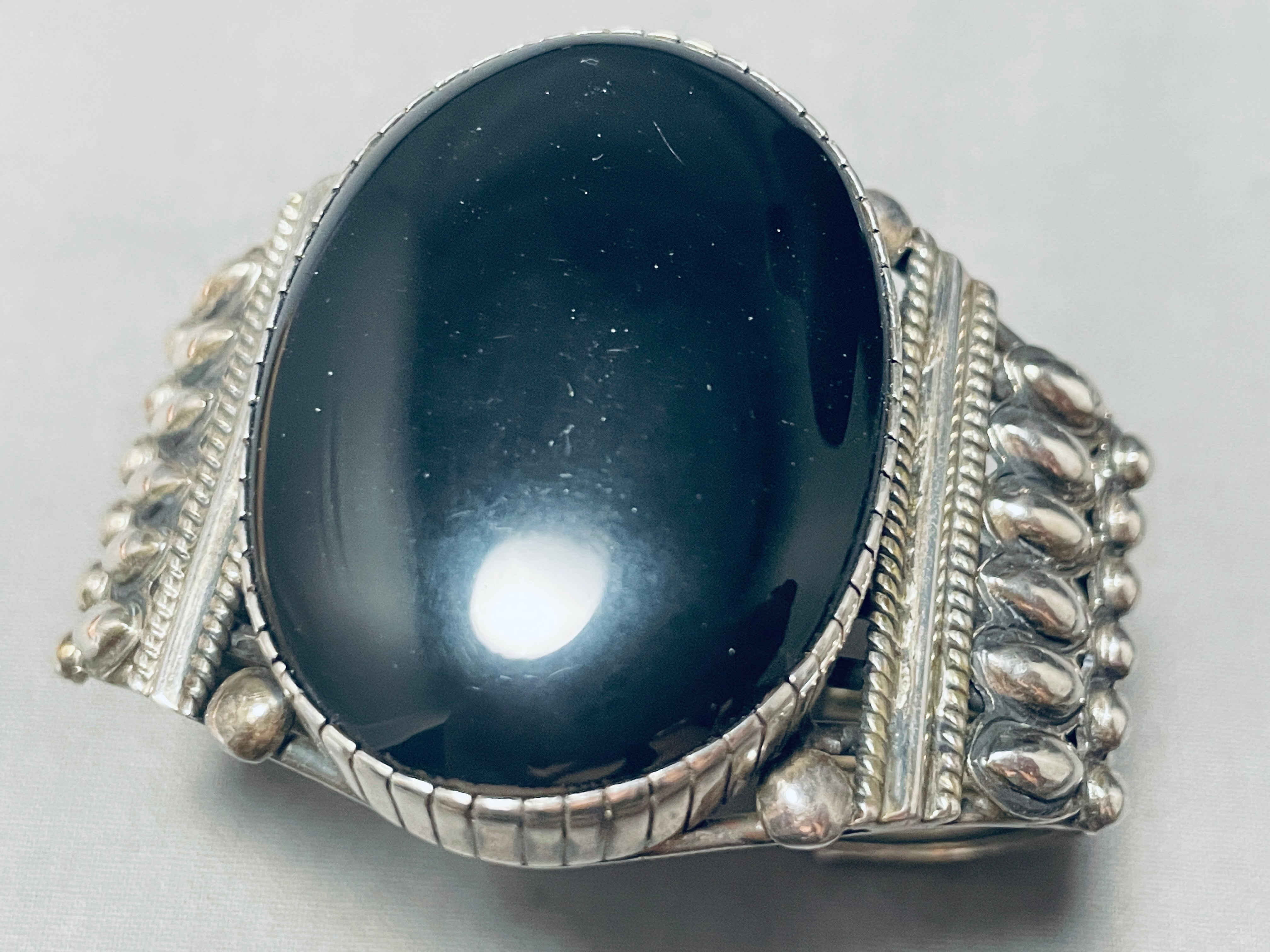 Vintage Navajo Sterling Silver Onyx Bracelet - 104 Grams Heavy Huge Native American Jewelry for Women - Perfect for Boho Fashion, Gift Giving & Special Occasions