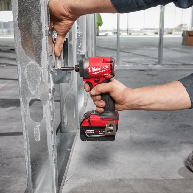 Milwaukee M18 FUEL 1/4