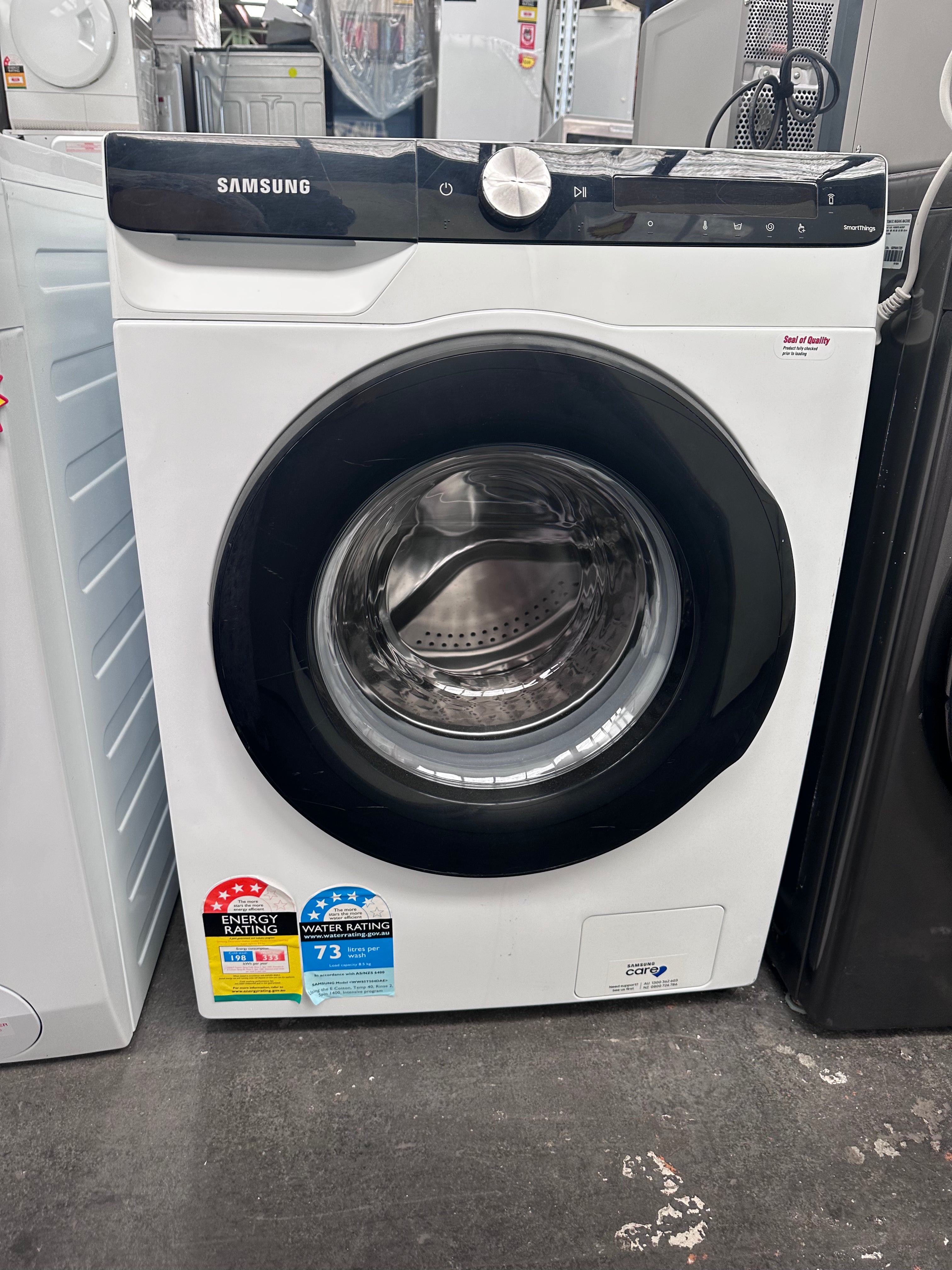 Refurbished Samsung 8.5kg Front Load Washing Machine with BubbleWash Technology - Perfect for Apartments, Small Homes & Laundry Rooms (Energy Efficient)