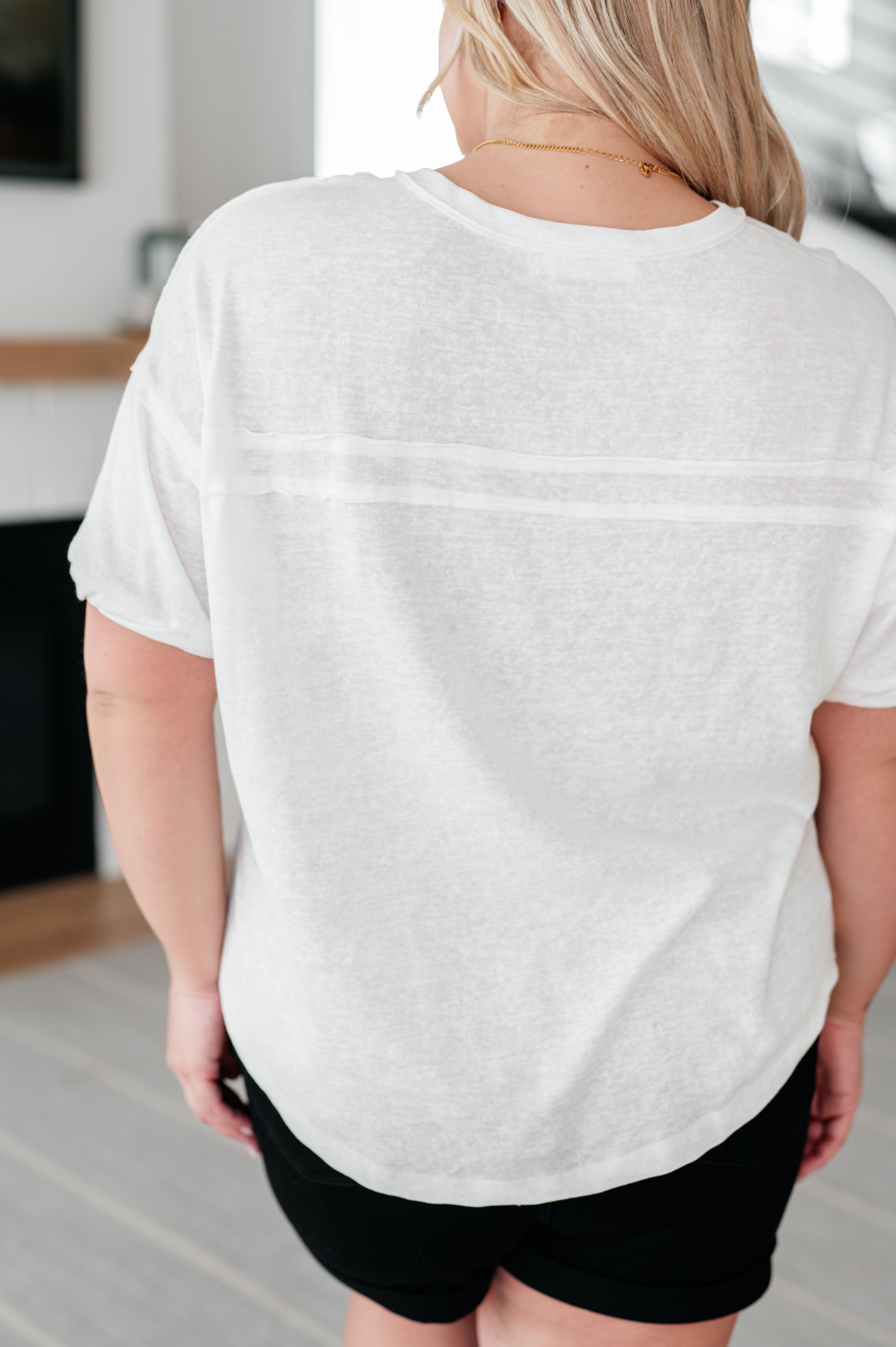 Stylish Hipster Henley Top for Men & Women - Trendy Casual Button-Up Shirt for Everyday Wear | Perfect for Outdoors, Dates & Relaxing
