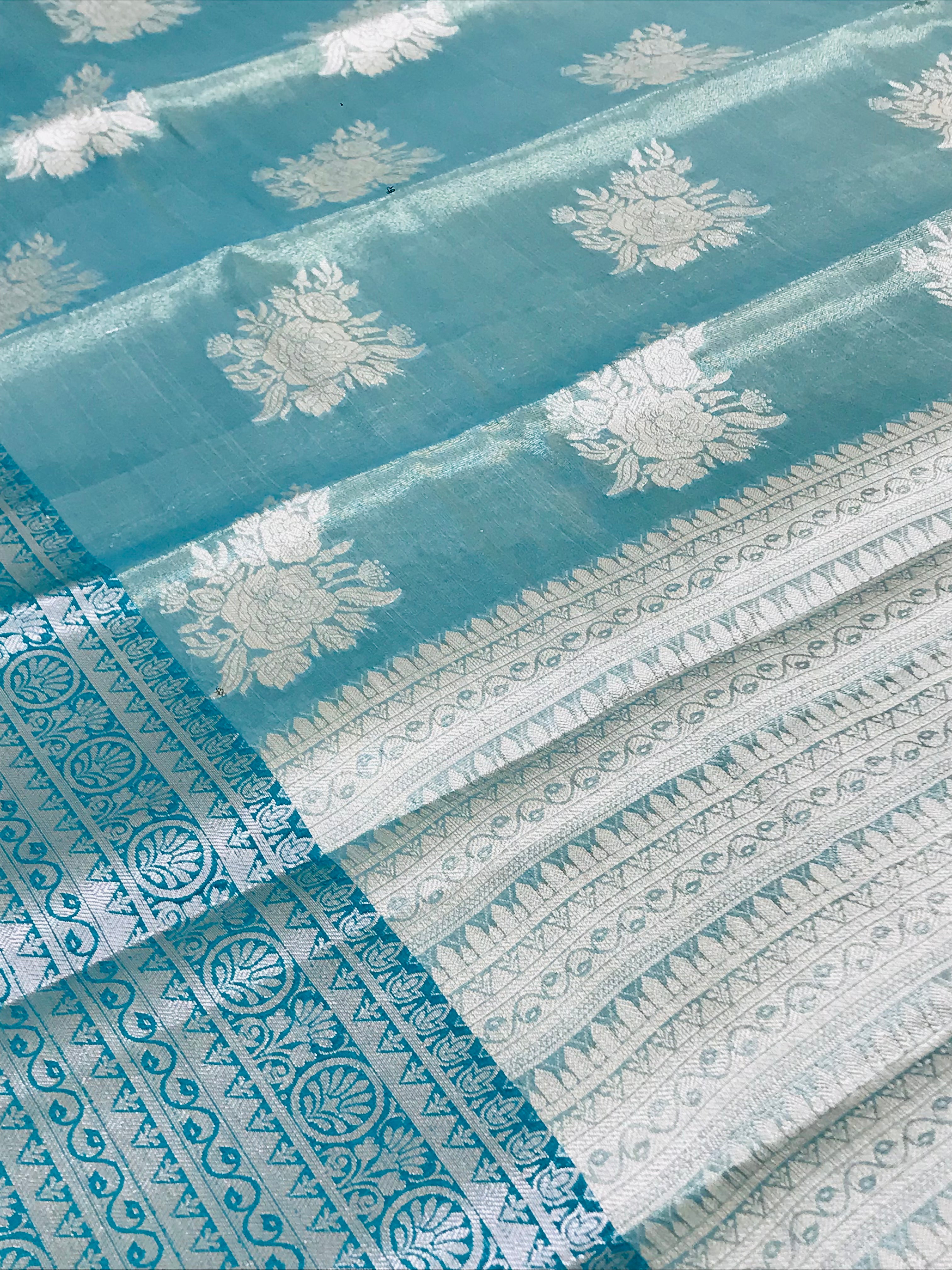 Elegant Green Pure Kanchi Tissue Silk Saree with Silver Zari Work for Women | Traditional Indian Attire for Weddings & Festive Occasions