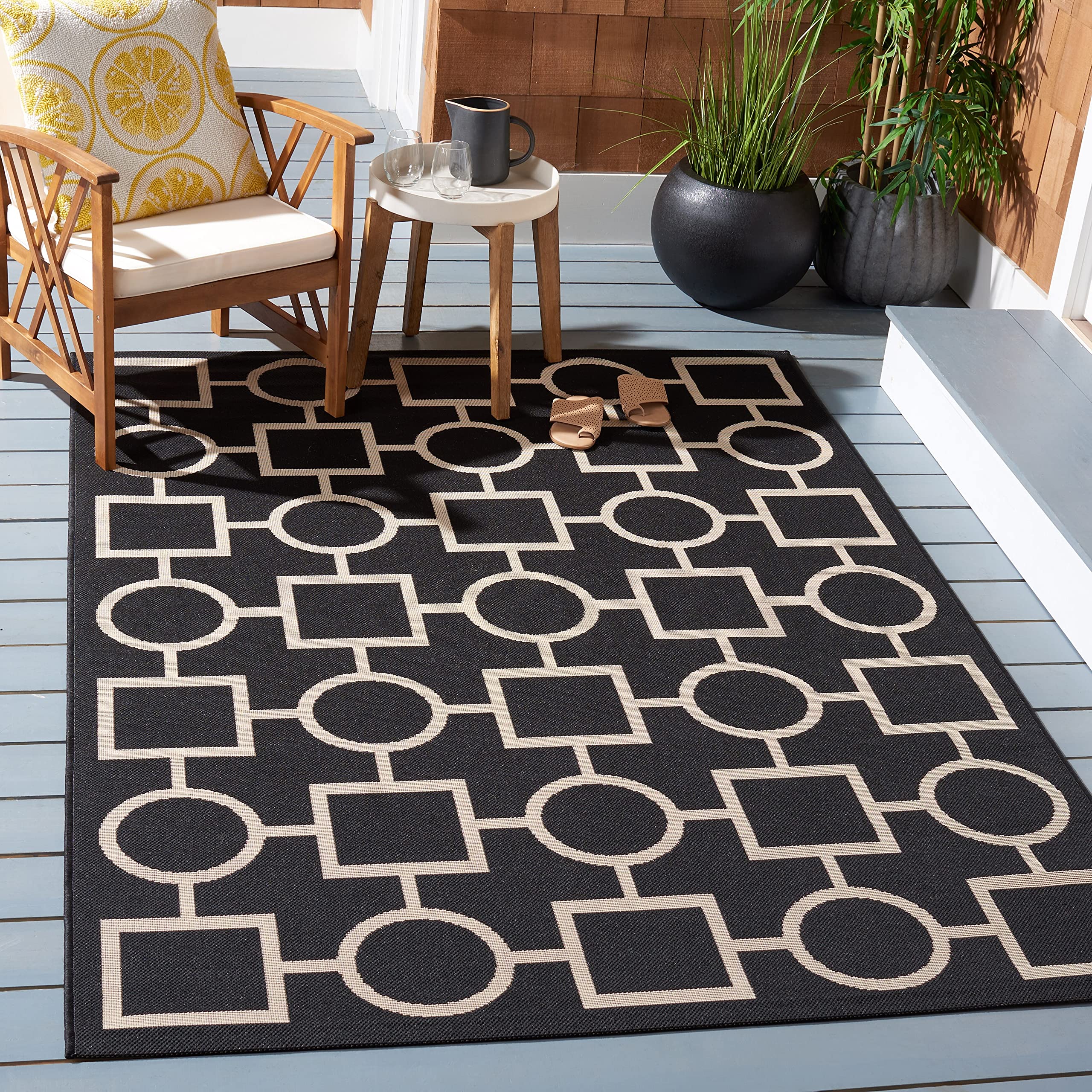 SAFAVIEH Courtyard Collection 7'10