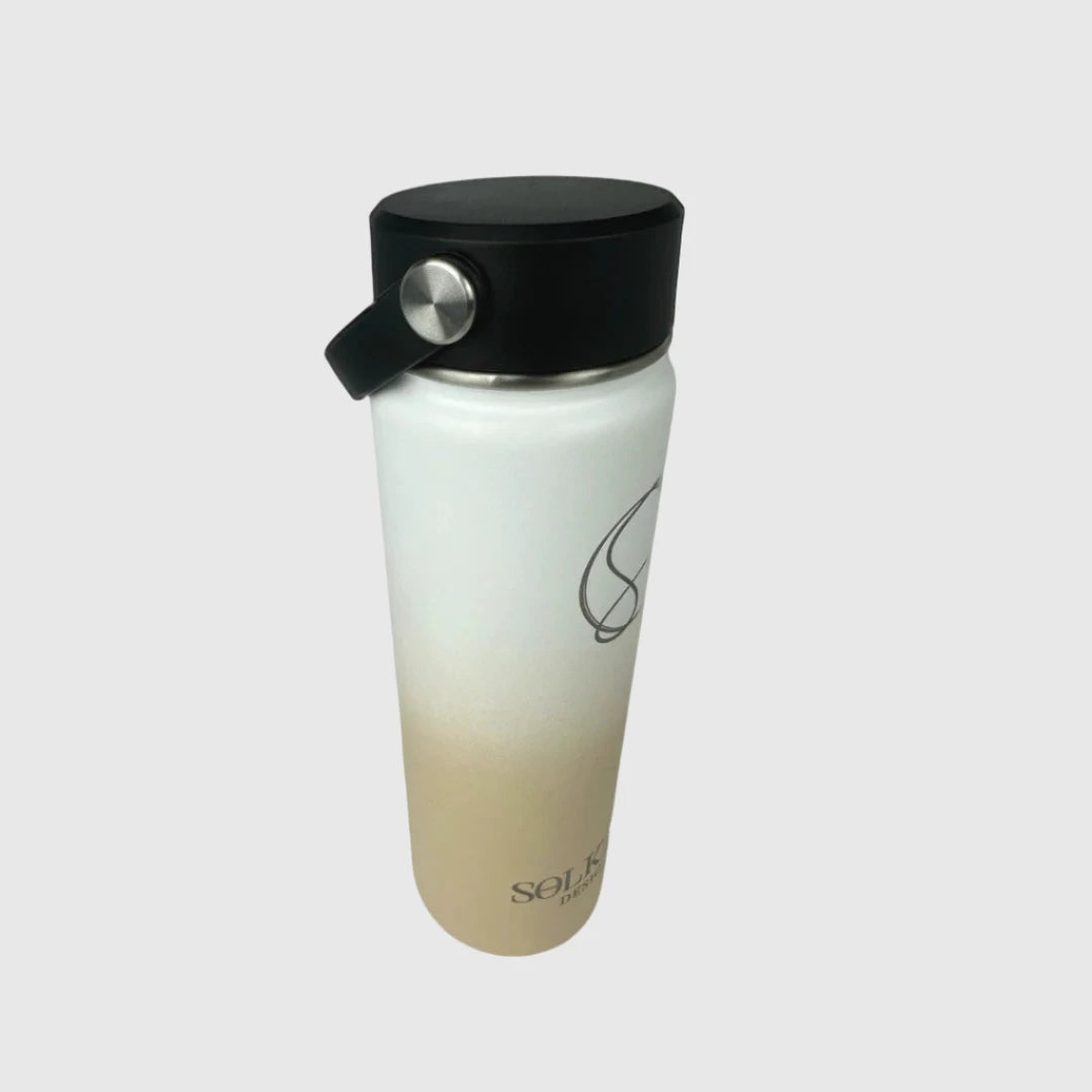 Pastel Beige Insulated Stainless Steel Water Bottle 650ml (22oz) - Keeps Drinks Hot/Cold for 24 Hours - Perfect for School, Gym, Hiking & Outdoor Activities
