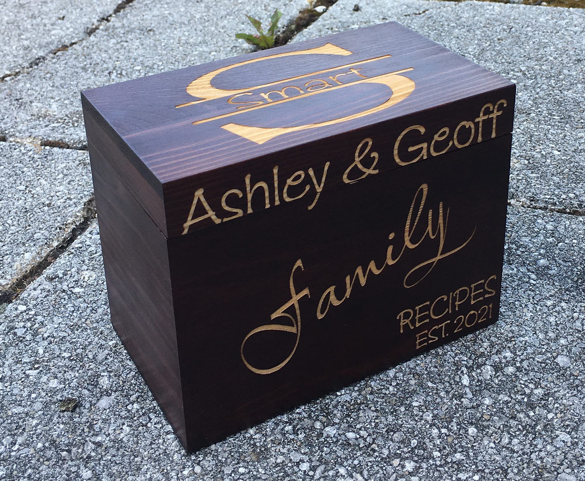 Personalized Recipe Box with Dividers - Custom Engraved Wooden Recipe Organizer in Mahogany Finish for Family & Home Kitchen Storage | Perfect for Recipe Cards, Cooking Gifts & Kitchen Organization