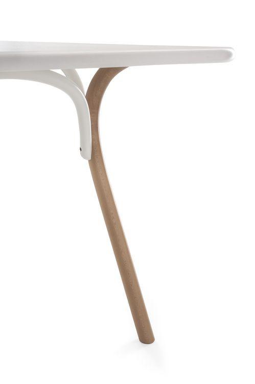 GTV Arch Bentwood Dining Table - Modern Wooden Kitchen Table for 6 - Elegant Round Dining Room Table for Home, Restaurant & Cafe Use