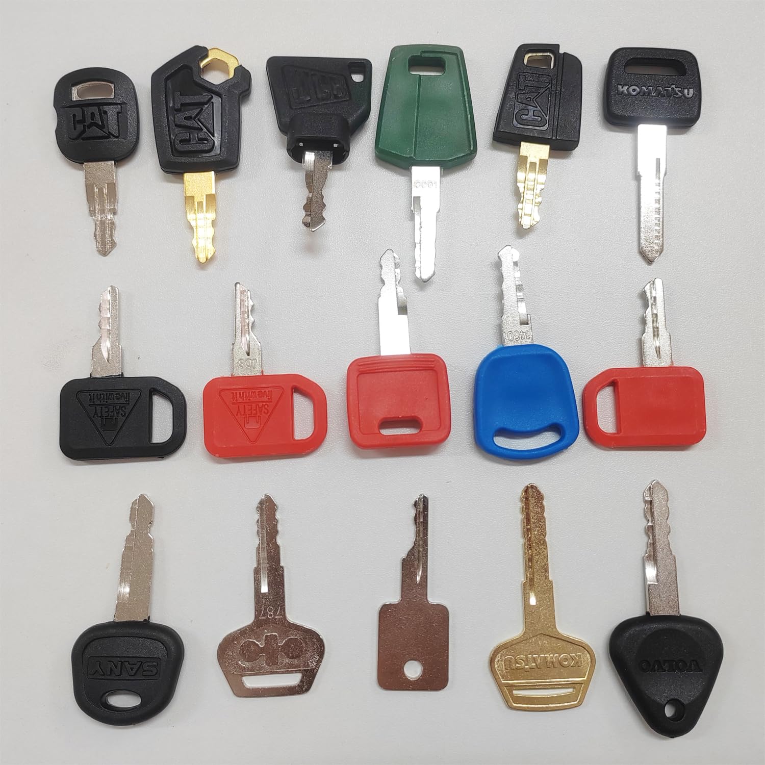 16 Pcs Heavy Equipment Key Set for Volvo, Caterpillar, Komatsu, John Deere, JCB & Case – Universal Ignition & Master Keys for Excavators, Bulldozers & Construction Machinery – Perfect for Equipment Operators, Mechanics & Construction Sites
