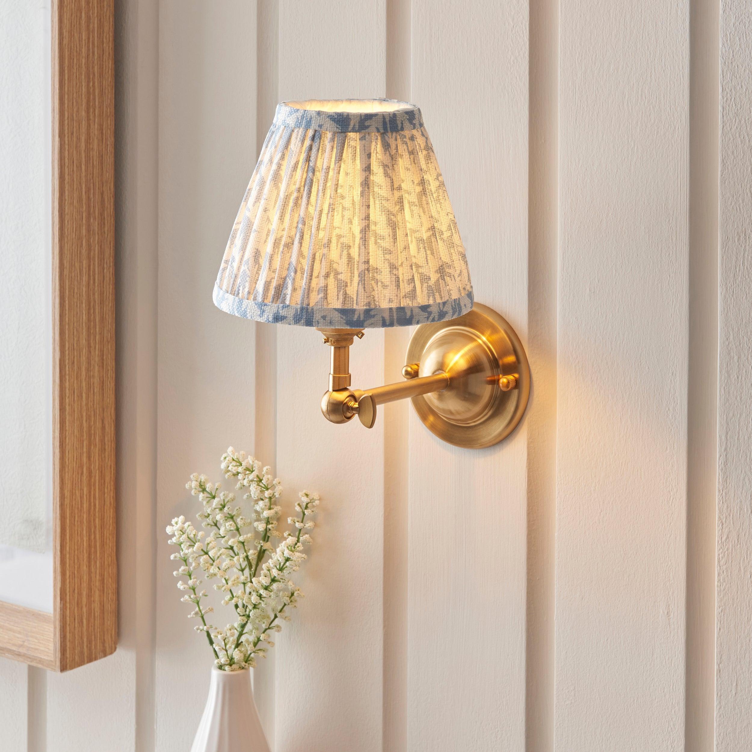 Vintage Dome Wing Brass Wall Light with 16cm Shade - Classic Sconce for Bedroom, Hallway & Living Room Lighting