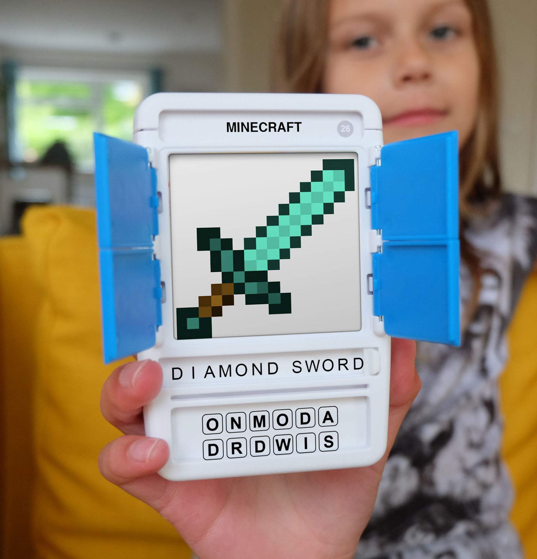 100 PICS Unofficial Minecraft Guessing Game - 100 Minecraft Items Flash Cards with Slide Reveal Case | Fun Family Card Game for Kids & Adults Ages 6+ | Perfect Gift, Stocking Stuffer & Party Game for Minecraft Fans