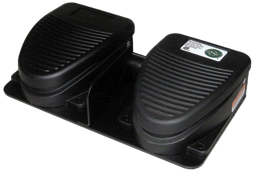 SSC Controls DF200 Dual Foot Switch - Heavy Duty Die-Cast Electrical Pedal with Momentary SPDT Action - Perfect for Industrial Machinery, Medical Equipment & Music Instruments