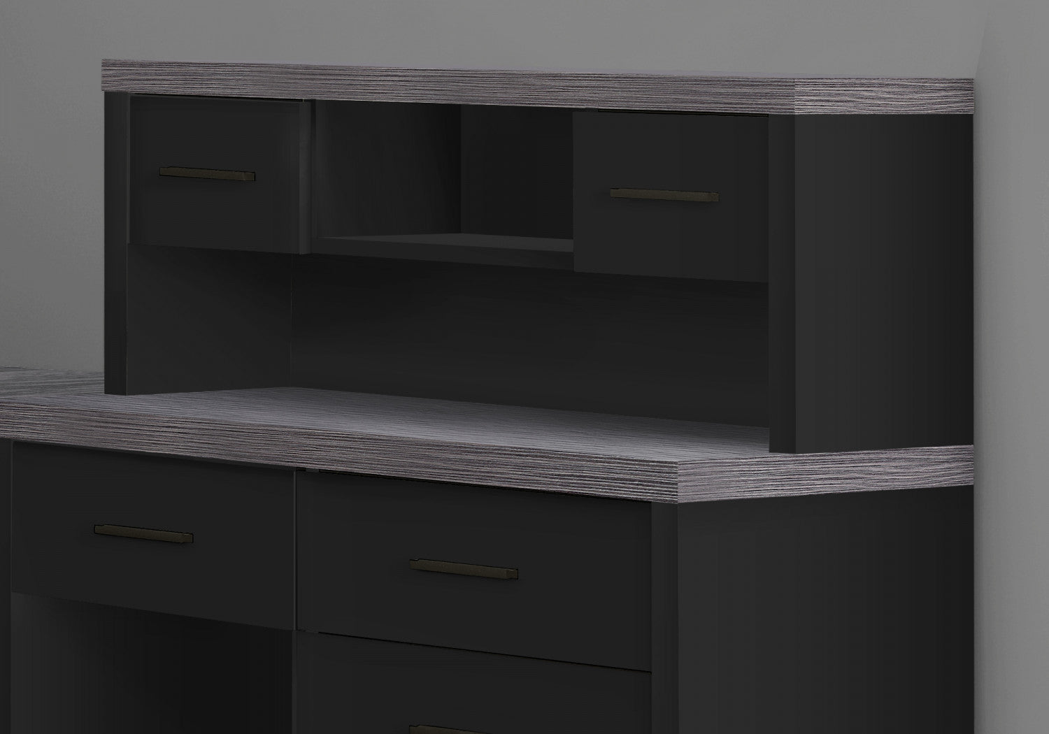 Varo Desk - Black Modern Computer Desk for Home Office, Gaming & Study - Ergonomic Writing Workstation with Durable Steel Frame