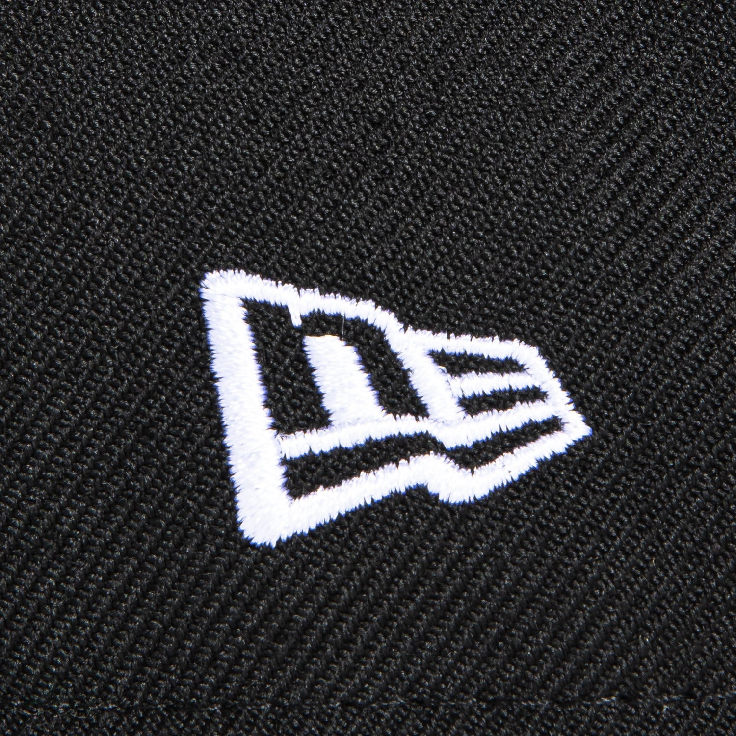 New Era 59Fifty Blank Fitted Baseball Cap - Black | Adjustable Snapback Hat for Men & Women | Perfect for Sports, Casual Wear & Street Fashion