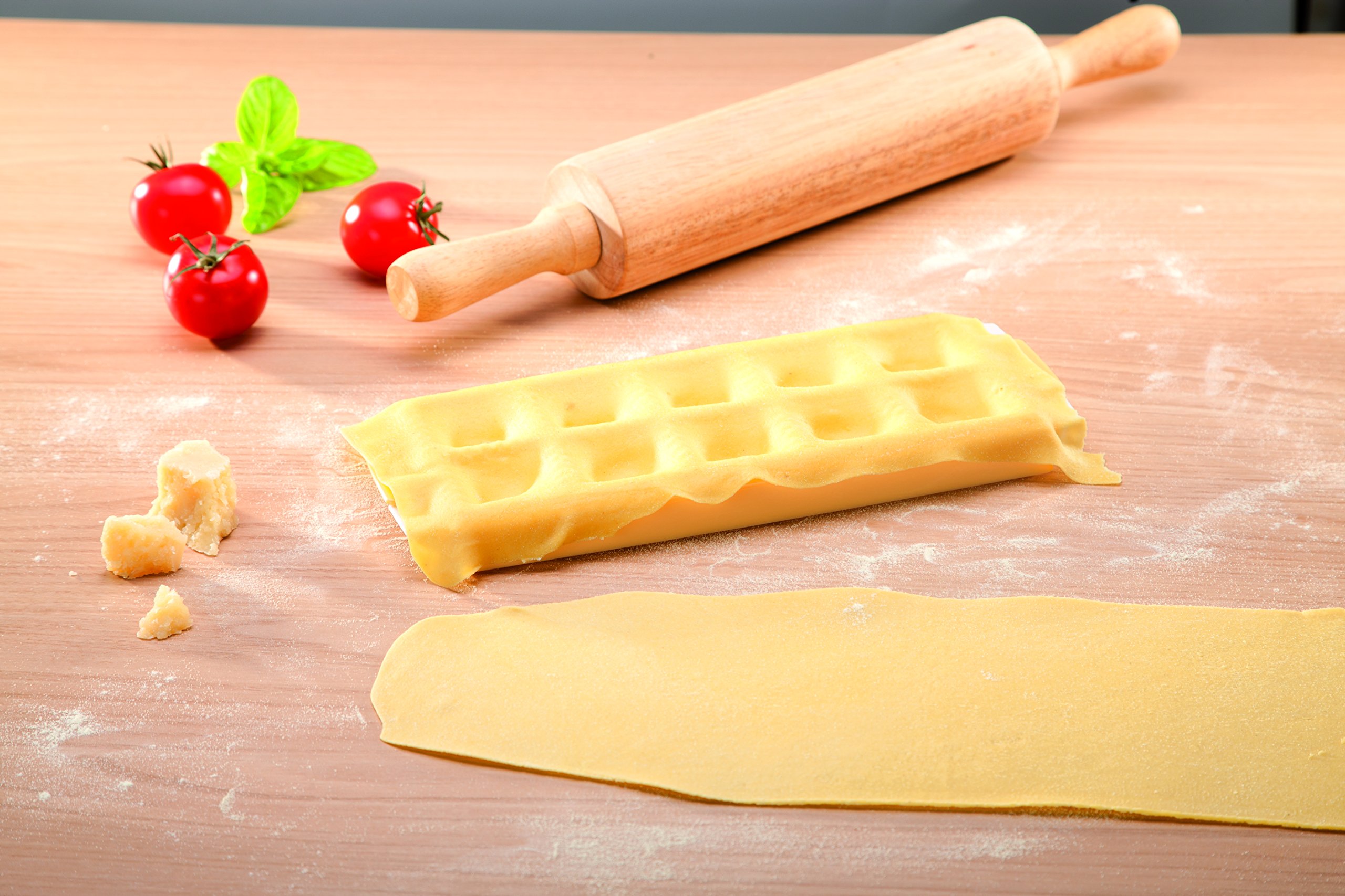 Tescoma 630877.00 Ravioli Maker Mold - 10 Square Pasta Cutter for Homemade Italian Dumplings | Perfect for Kitchen, Cooking Enthusiasts & Pasta Lovers