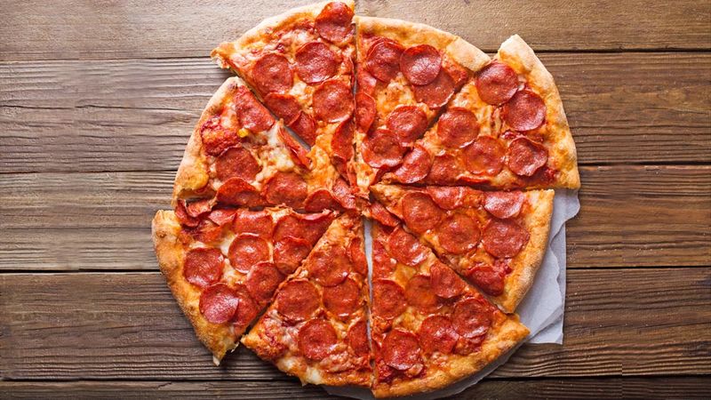 Professional Pizza Chef Kit - Premium Pizza Making Tools for Home & Restaurant Use | Perfect for Italian Cuisine, Family Cooking & Entertaining