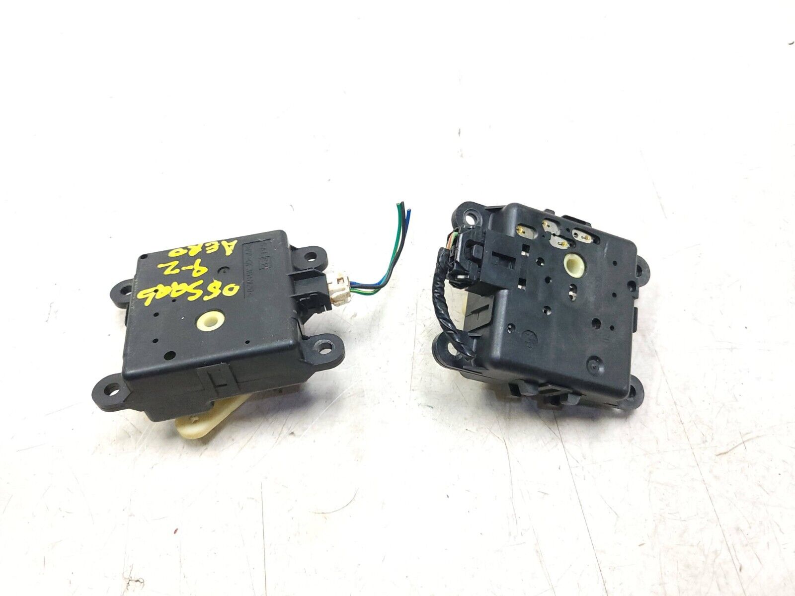 04 05 06 Saab 9-2X HVAC Heater Flap Vent Actuator Pair - OEM Replacement for Subaru WRX - Perfect for AC System Repair & Climate Control Maintenance