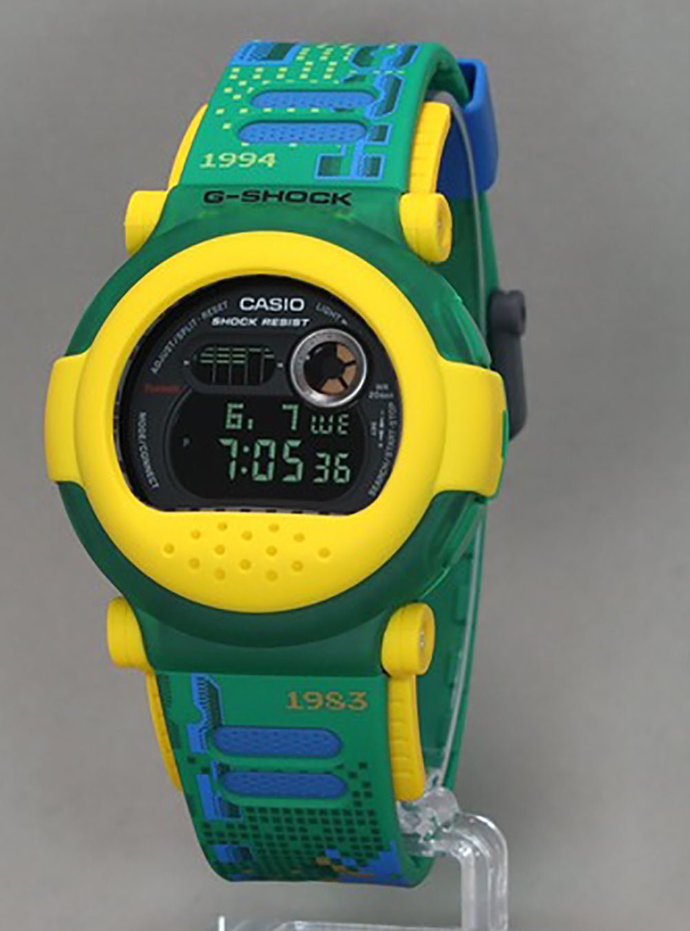 CASIO G-SHOCK DW-001 Digital Watch - Rugged Shock-Resistant Men's Sports Watch with JDM Model G-B001RG-3JR - Perfect for Outdoor Adventures, Workouts & Daily Wear