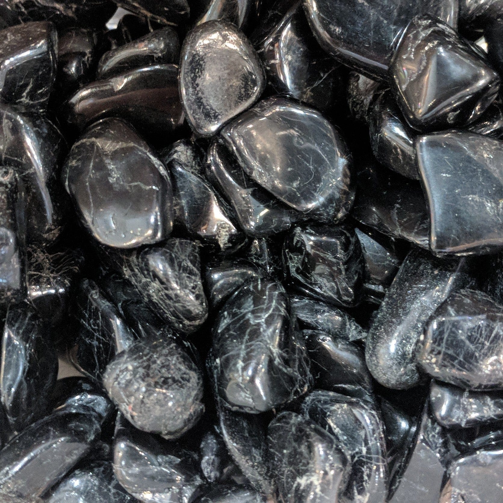 Black Tourmaline Tumbled Pocket Stone - Natural Healing Crystal for Protection, Stress Relief & Grounding - Perfect for Meditation, Home Decor & Carry-on Travel