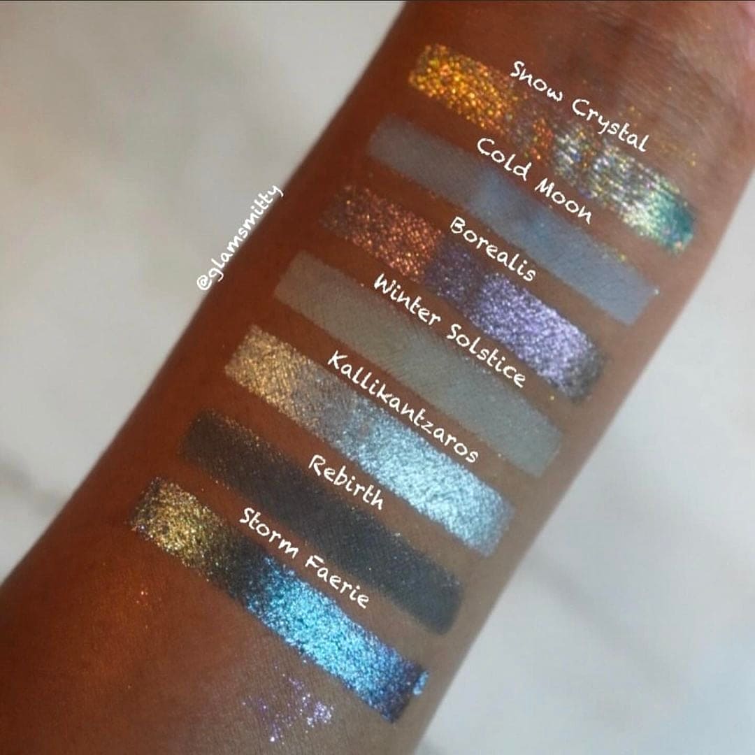 Cold Moon Eyeshadow Palette - 12 Highly Pigmented Matte & Shimmer Shades for Stunning Eye Makeup | Perfect for Day & Night Looks, Parties & Special Occasions