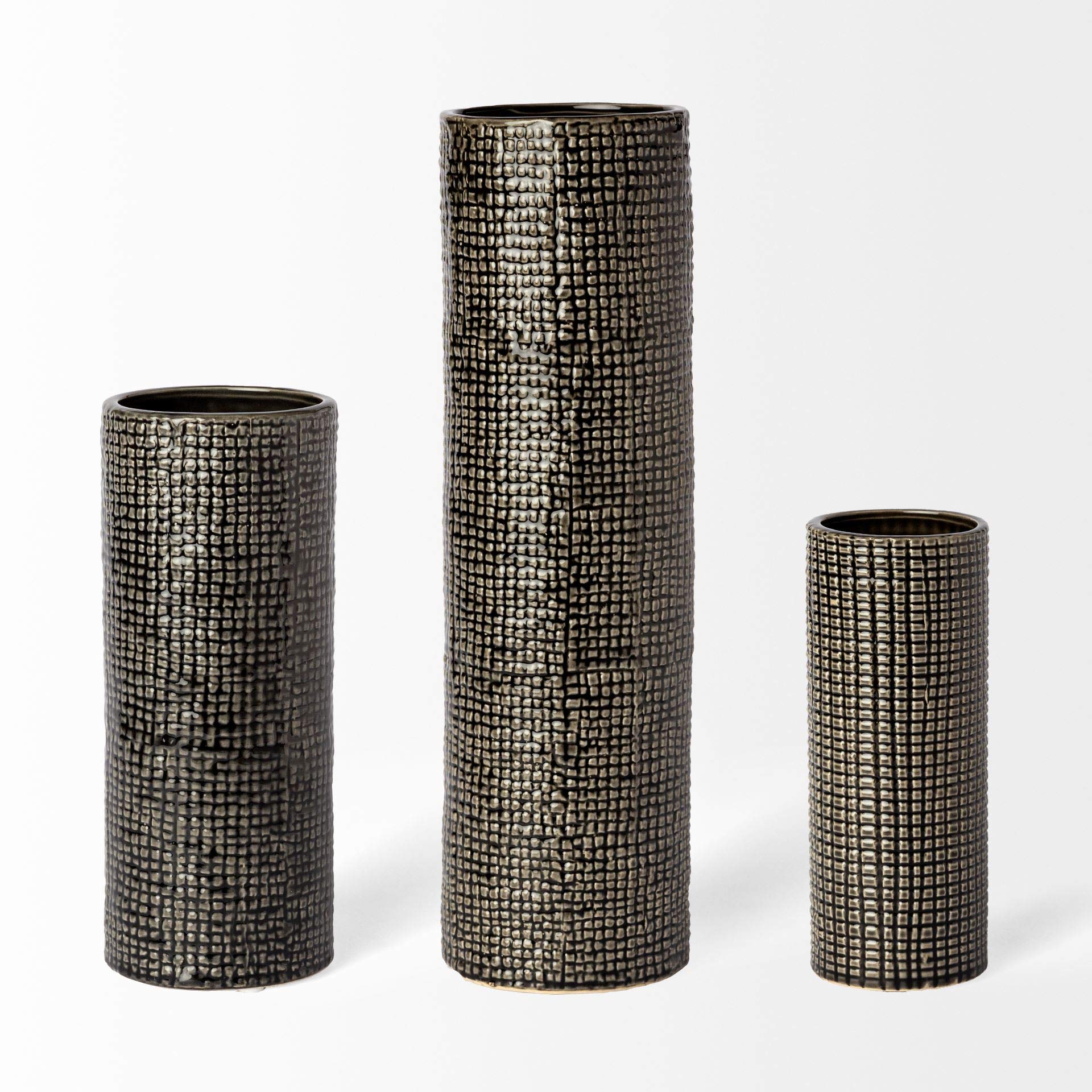 Mercana Kona II Medium Black Side Table with Gold Ceramic Vase - Modern End Table for Living Room, Bedroom & Office Decor