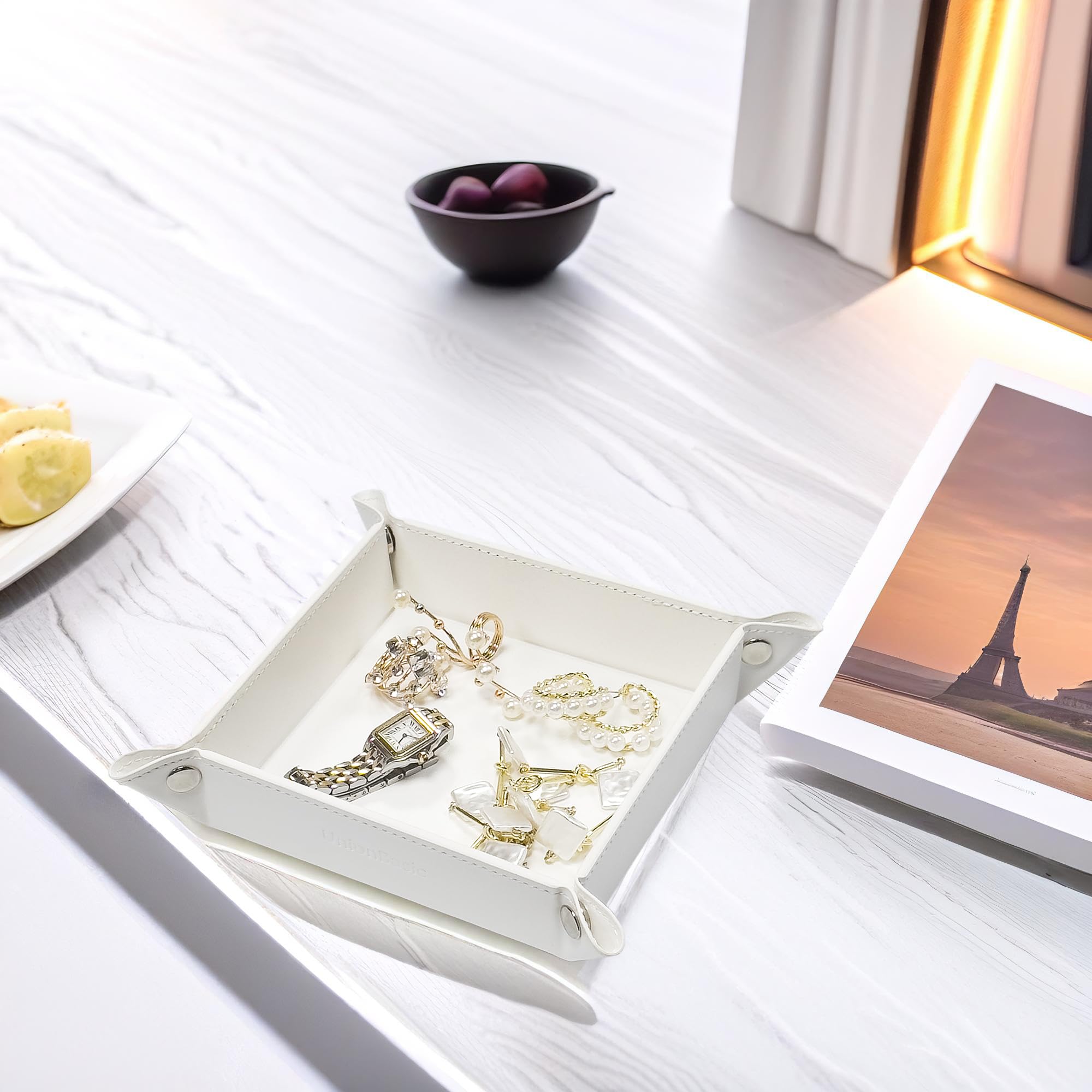 UnionBasic Small Valet Tray - Jewelry Organizer for Rings, Watches & Earrings | Entryway Catchall for Coins, Keys & Change | Nightstand Bedside Organizer | Electronic Gadgets Tray - White | Perfect for Home Décor & Gift Giving