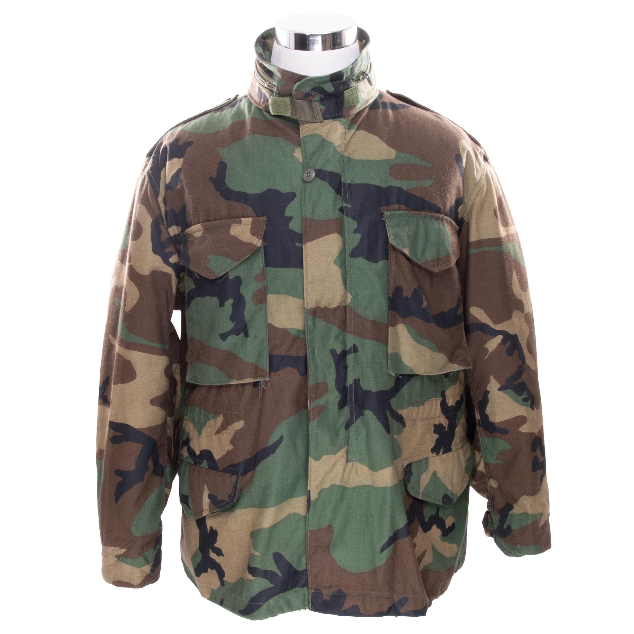 Vintage US Army M65 Woodland Camo Field Jacket - 1983 Issue, Large Regular Size, New Old Stock (NOS) - Perfect for Outdoor Adventures, Military Reenactments & Vintage Fashion Collectors