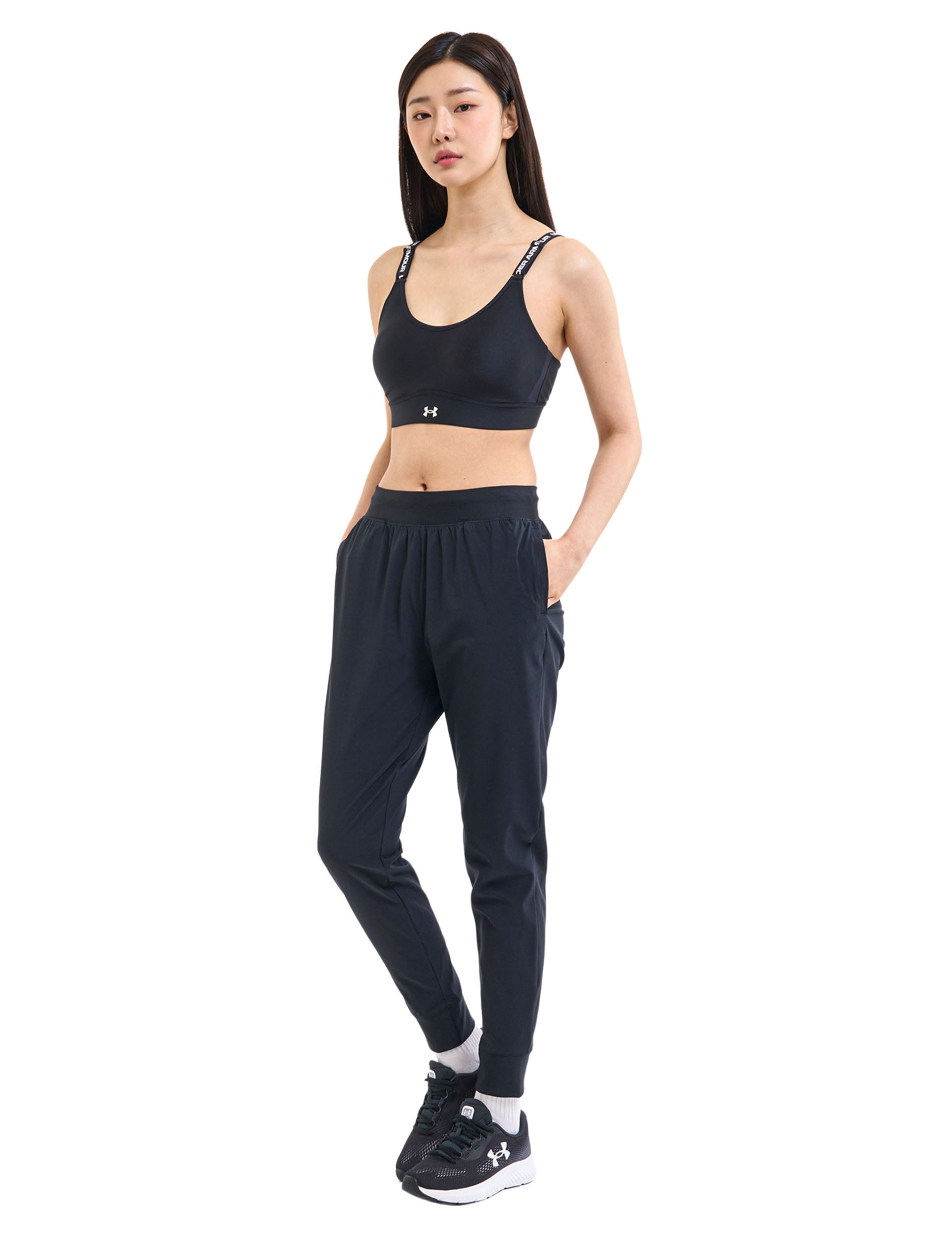 Infinity 2.0 Mid Impact Sports Bra for Women - Breathable Workout Top in Black/White - Perfect for Running, Yoga & Gym Training