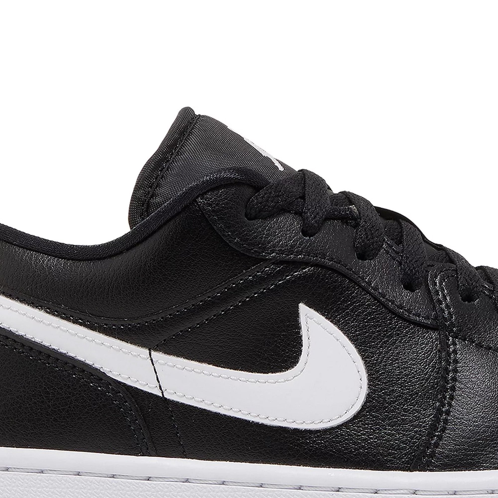 Air Jordan 1 Low 'Black White' Women's Sneakers (2022) - Casual & Athletic Shoes for Running, Gym, and Streetwear Fashion