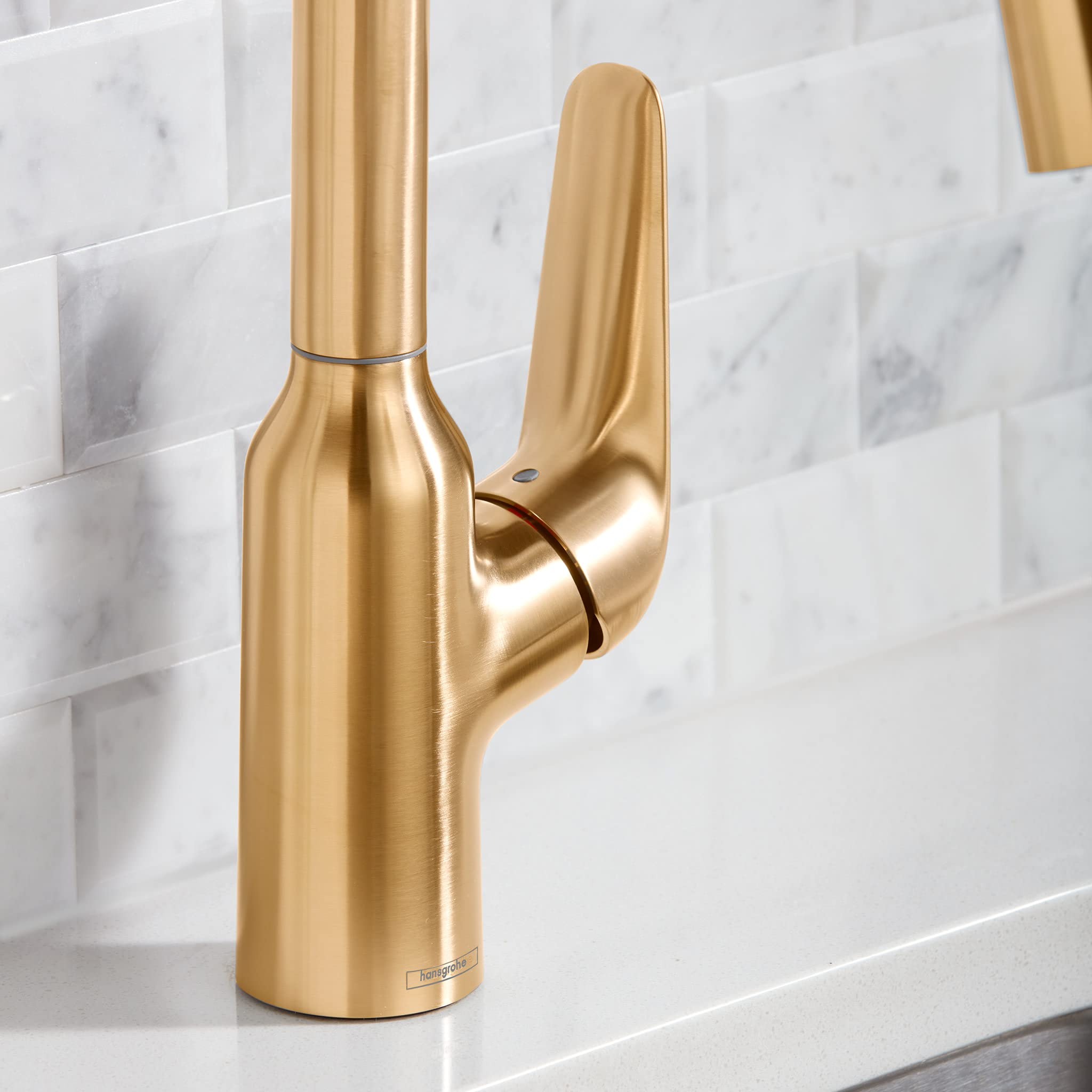 Hansgrohe Focus N Gold High Arc Pull Down Kitchen Faucet with Sprayer - Brushed Gold Finish (Model 71800251) - Perfect for Modern Kitchens, Restaurant Prep Areas & Luxury Home Renovations
