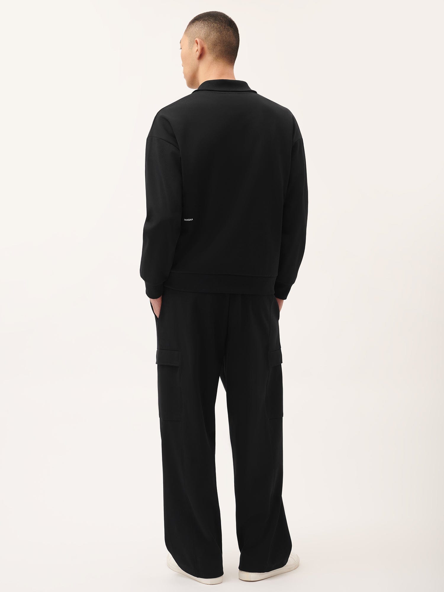 **Men's DNA Double Jersey Cargo Pants - Black | Comfortable & Stylish Casual Wear for Outdoor Activities & Travel**