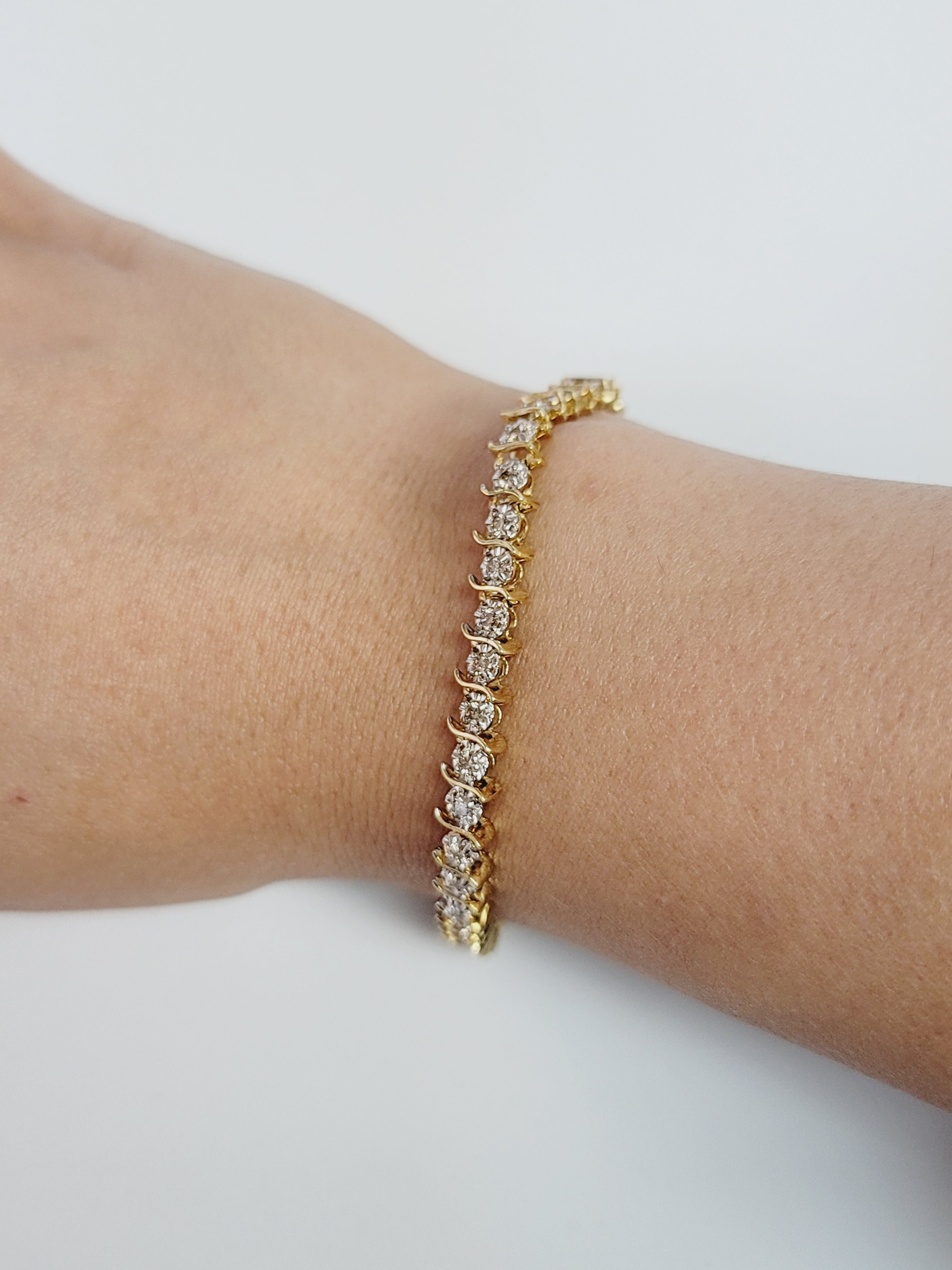 2 Carat S-Shaped Diamond Bracelet in 14K Yellow Gold - Elegant Jewelry for Women, Perfect for Weddings, Anniversaries & Special Occasions
