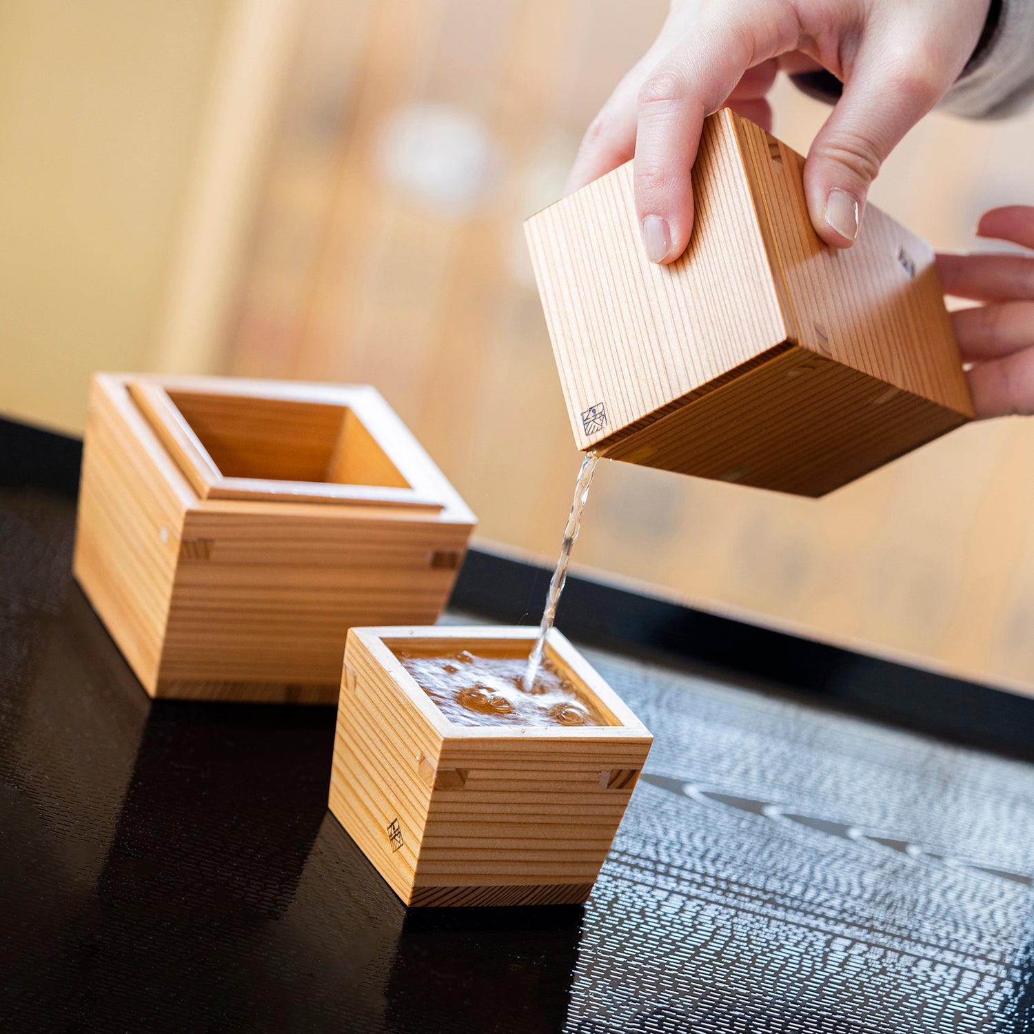 Handcrafted Japanese Cedar Masu Box Sake Cup - Miranda Style Omoeraku for Traditional Japanese Tea Ceremony & Sake Tasting | Perfect for Gift, Home Decor, and Cultural Events