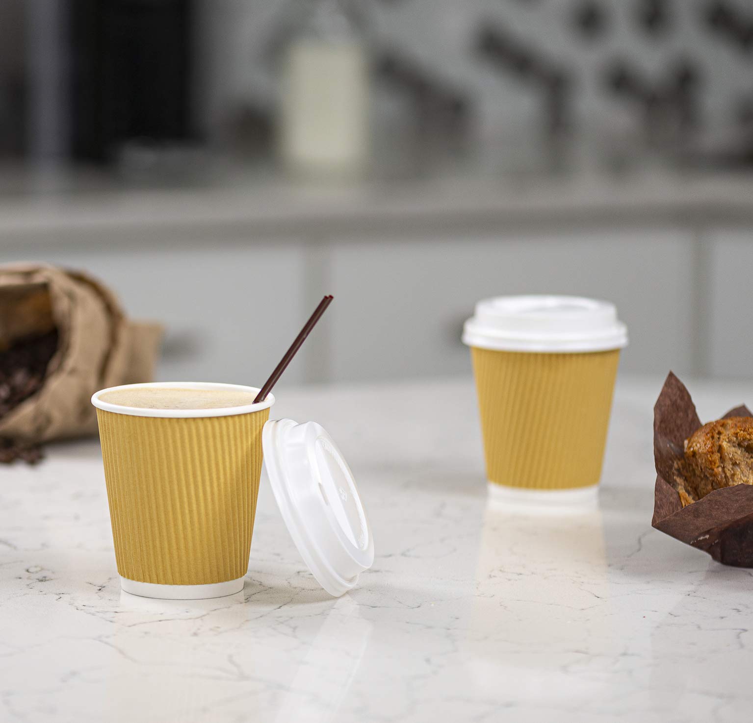 300 Pack 10 oz Insulated Kraft Ripple Paper Hot Cups with Lids - Disposable Coffee Cups for Hot Beverages, Travel, Office, Cafes & Takeout - Eco-Friendly & Leak-Proof Design