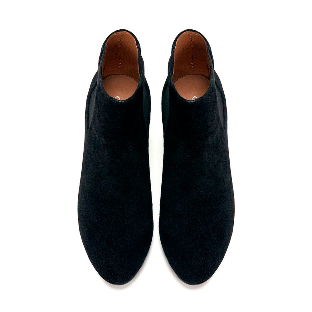Women's Black Ankle Boots - Stylish & Comfortable Low Heel Booties for Fall & Winter | Perfect for Casual Outfits, Work & Date Nights