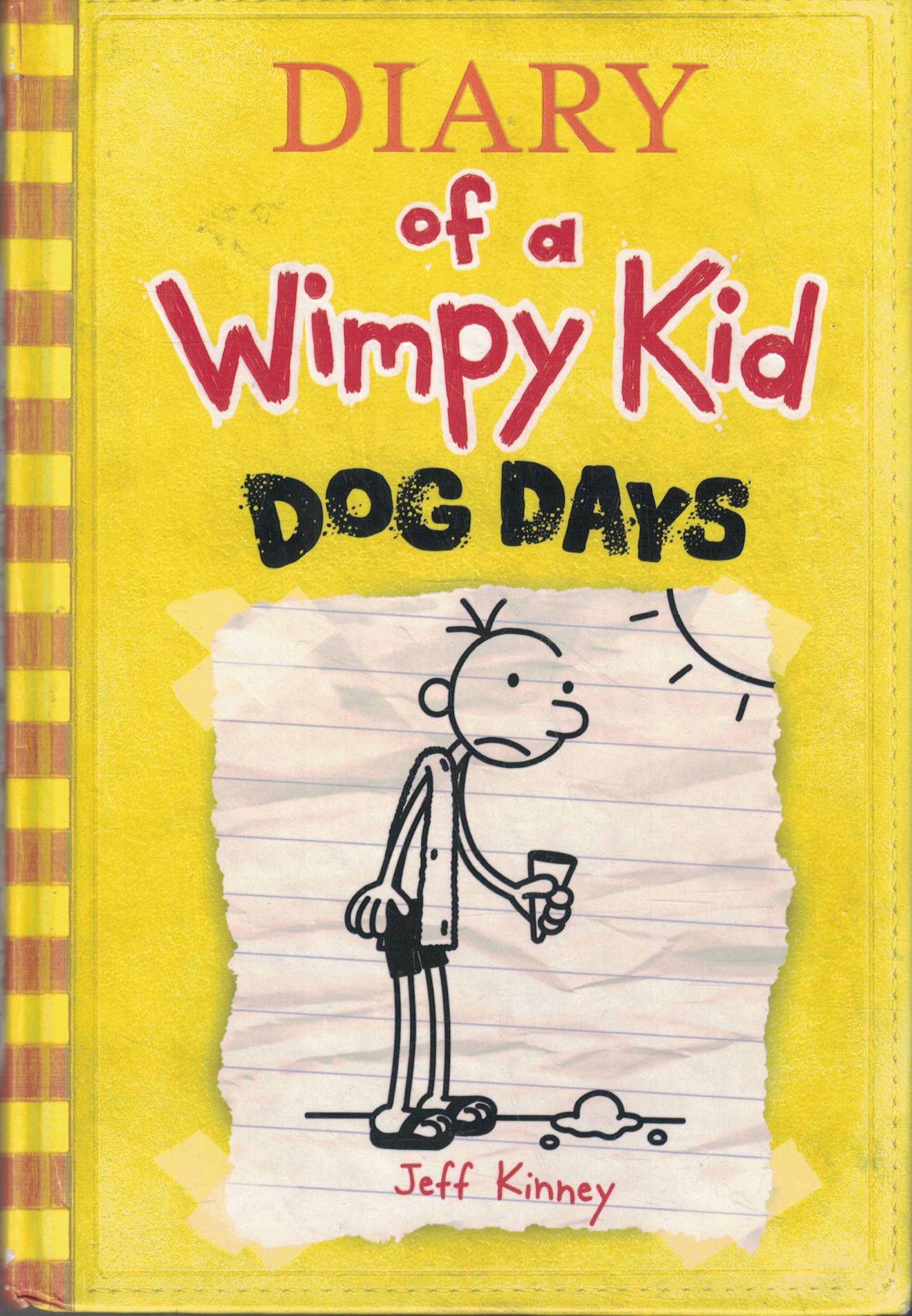 Diary of a Wimpy Kid Book 4: Dog Days - Middle School Adventure Novel for Kids | Perfect for Summer Reading & Gift Ideas
