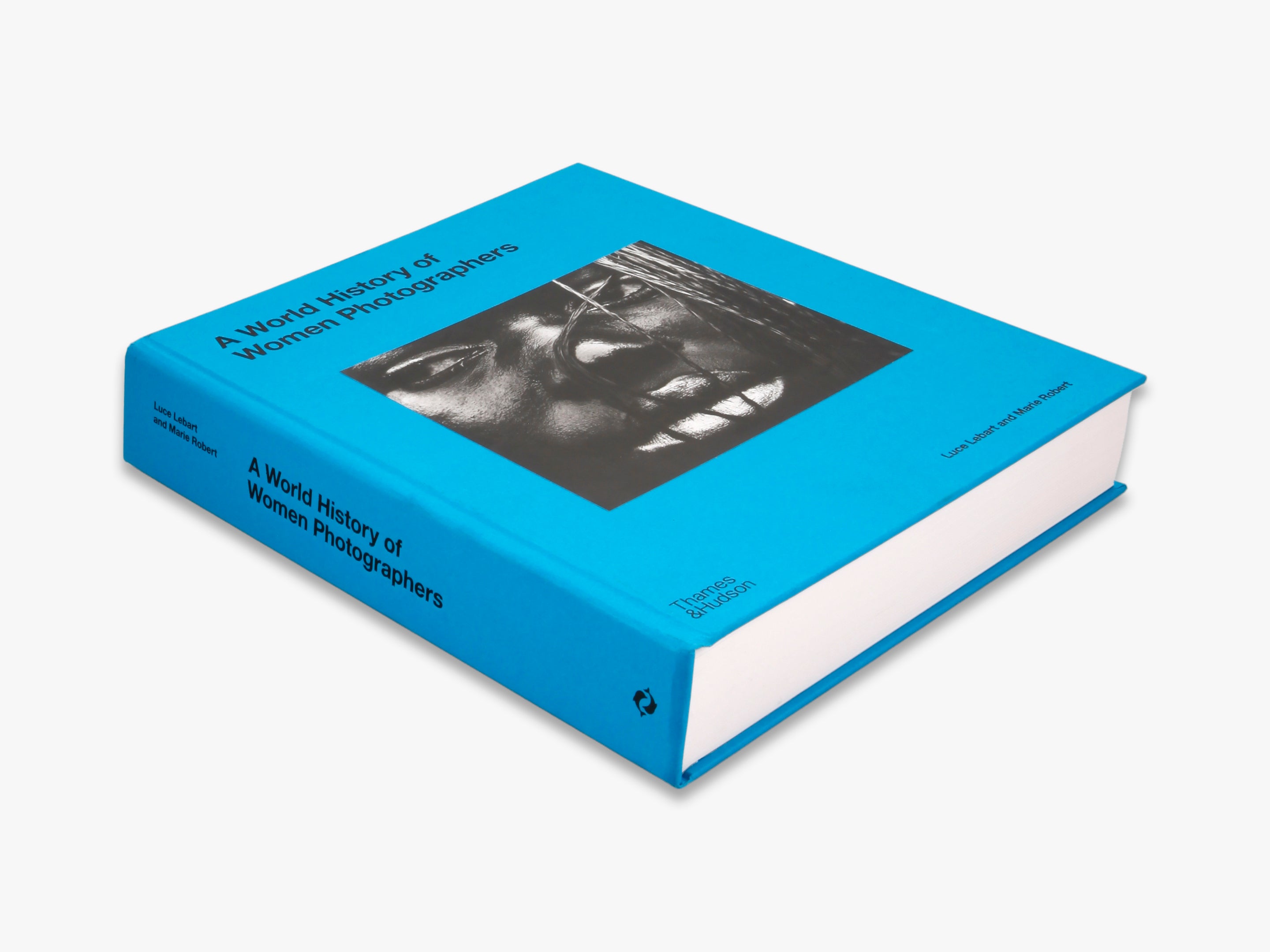 A World History of Women Photographers - Celebrating Female Photographers Through the Ages | Perfect for Art History Studies & Photography Enthusiasts