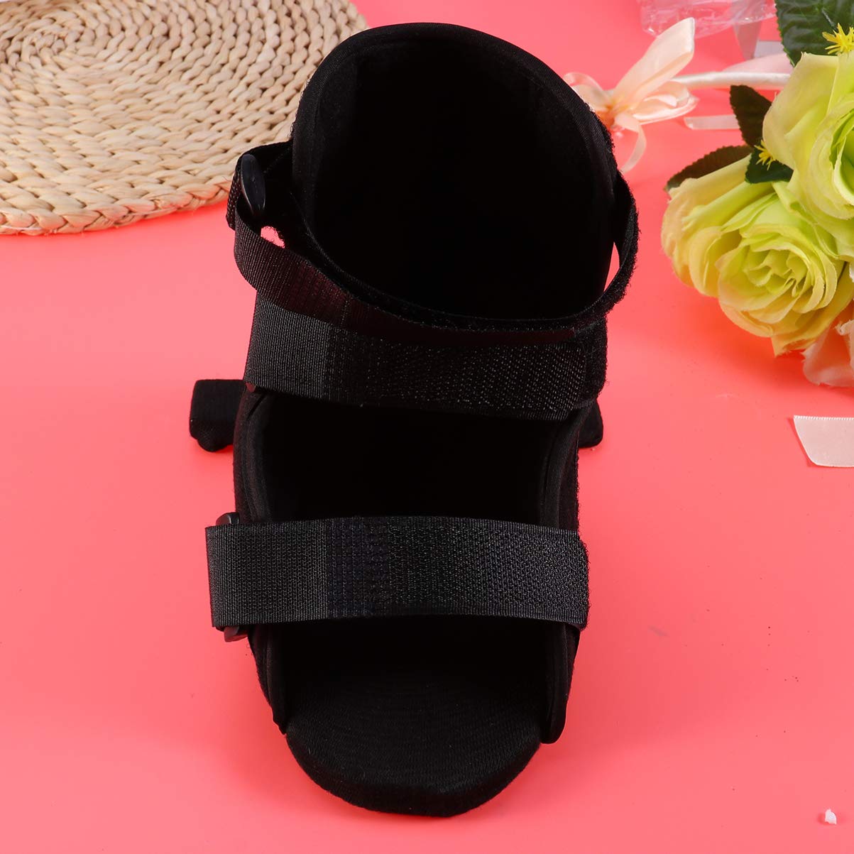 Best Kids Fracture Boot for Broken Foot - Adjustable Medical Walking Shoe with Spikes for Stability - Ideal for Child Foot Injury Recovery & Daily Activities