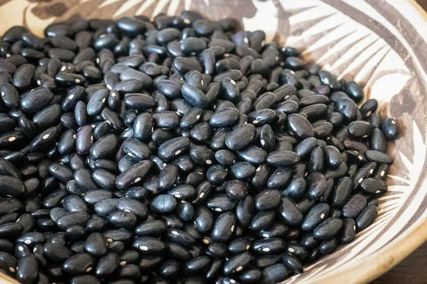 Rancho Gordo Santanero Negro Beans 1 lb | Premium Black Beans for Authentic Mexican Cooking - Perfect for Soups, Stews & Vegetarian Dishes