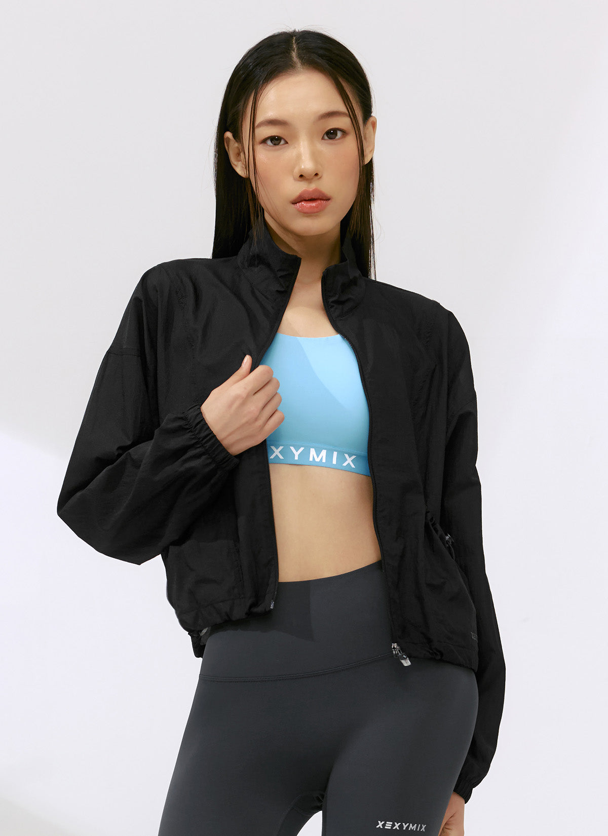 Breathable High Neck Crop Windbreaker Jacket - Lightweight & Comfortable for Running, Hiking & Outdoor Activities