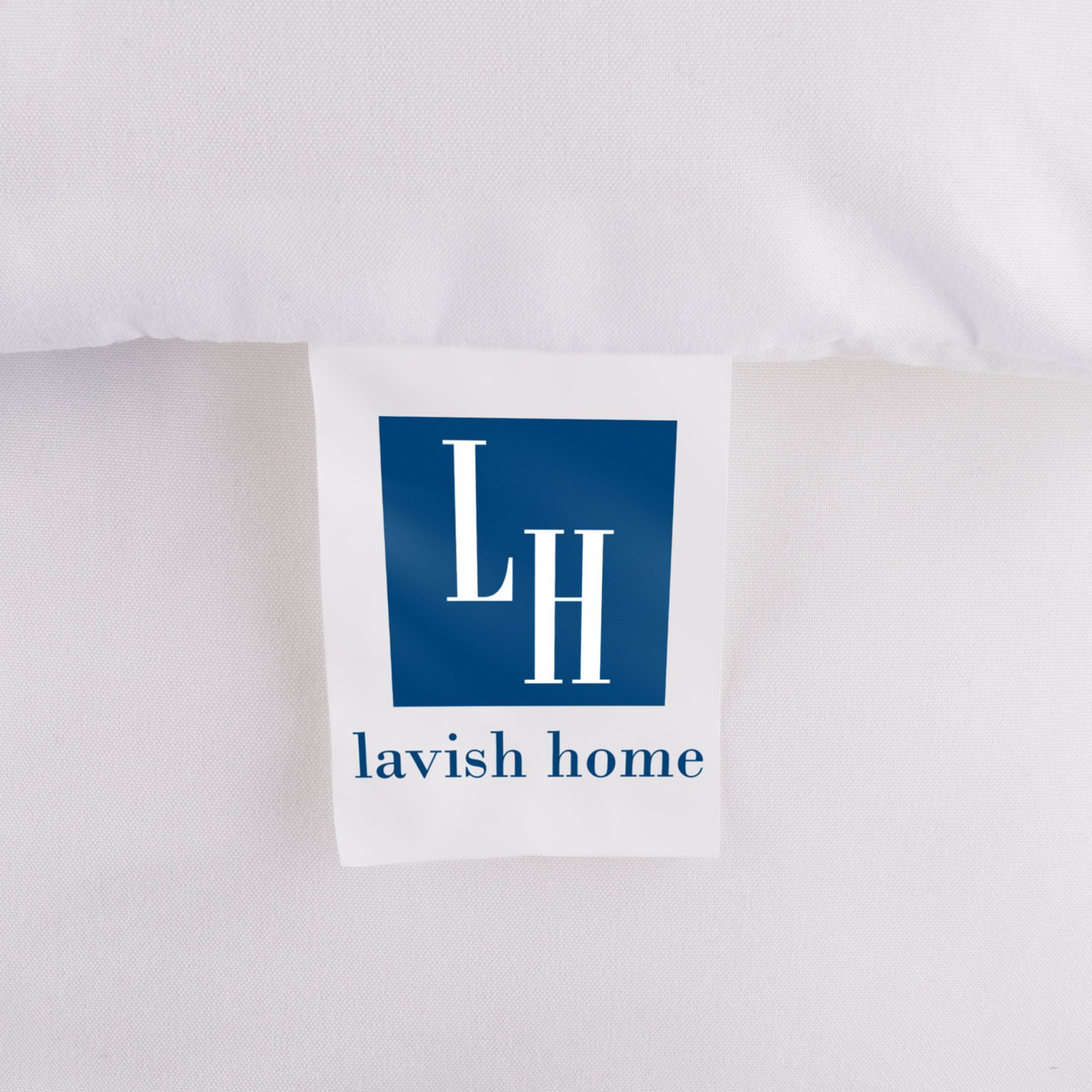 Luxury Hypoallergenic Goose Down Alternative Comforter - Ultra Soft, Quilted Box Stitch Design, All Season King Size Bedding for Master Bedroom & Guest Room (White, 1 Pack) - Perfect for Cozy Nights & Hotel-Style Comfort
