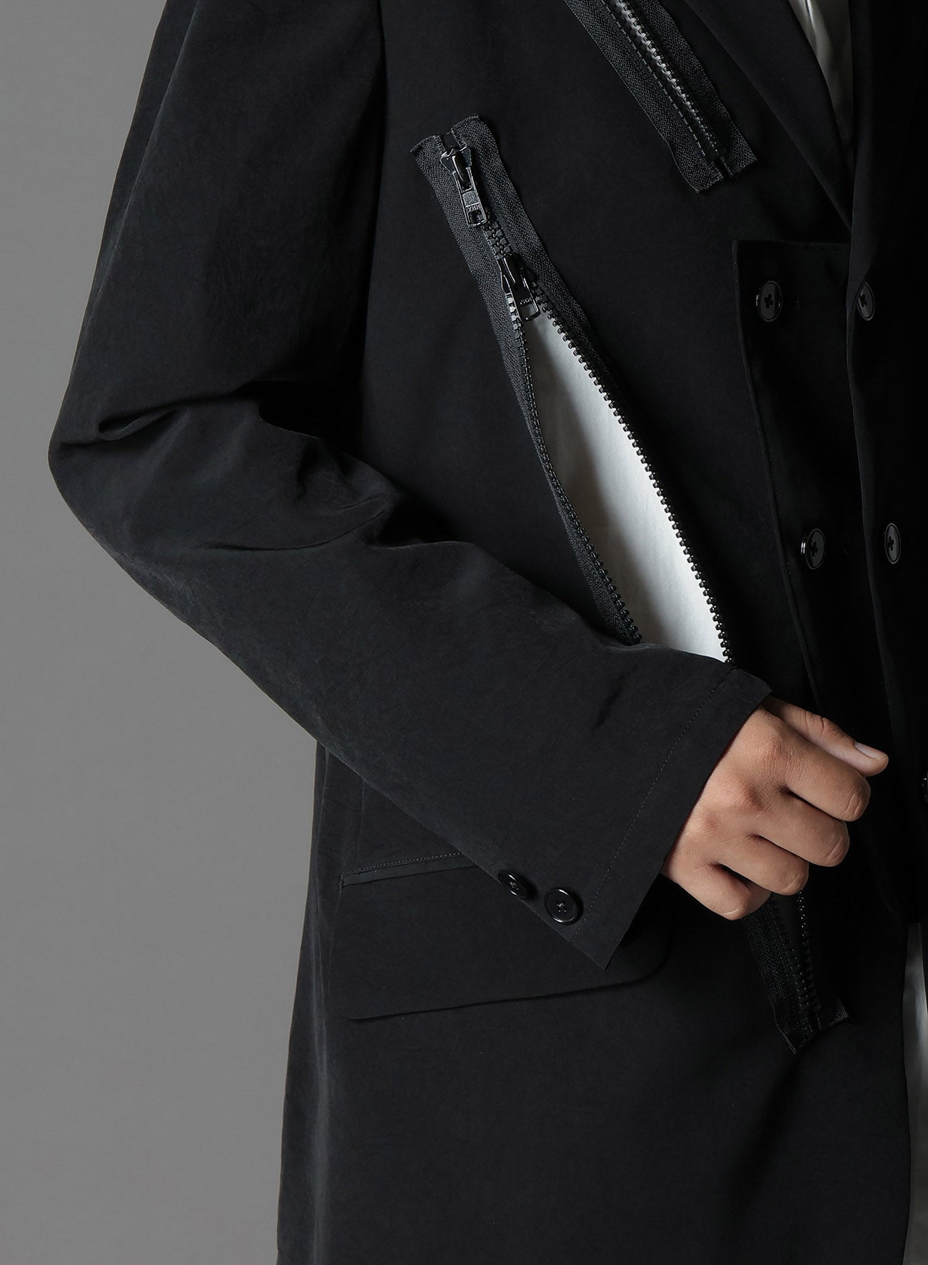 Stylish Crepe de Chine Adjustable Zip Jacket for Women - Lightweight & Comfortable Outerwear for Work, Travel & Casual Wear